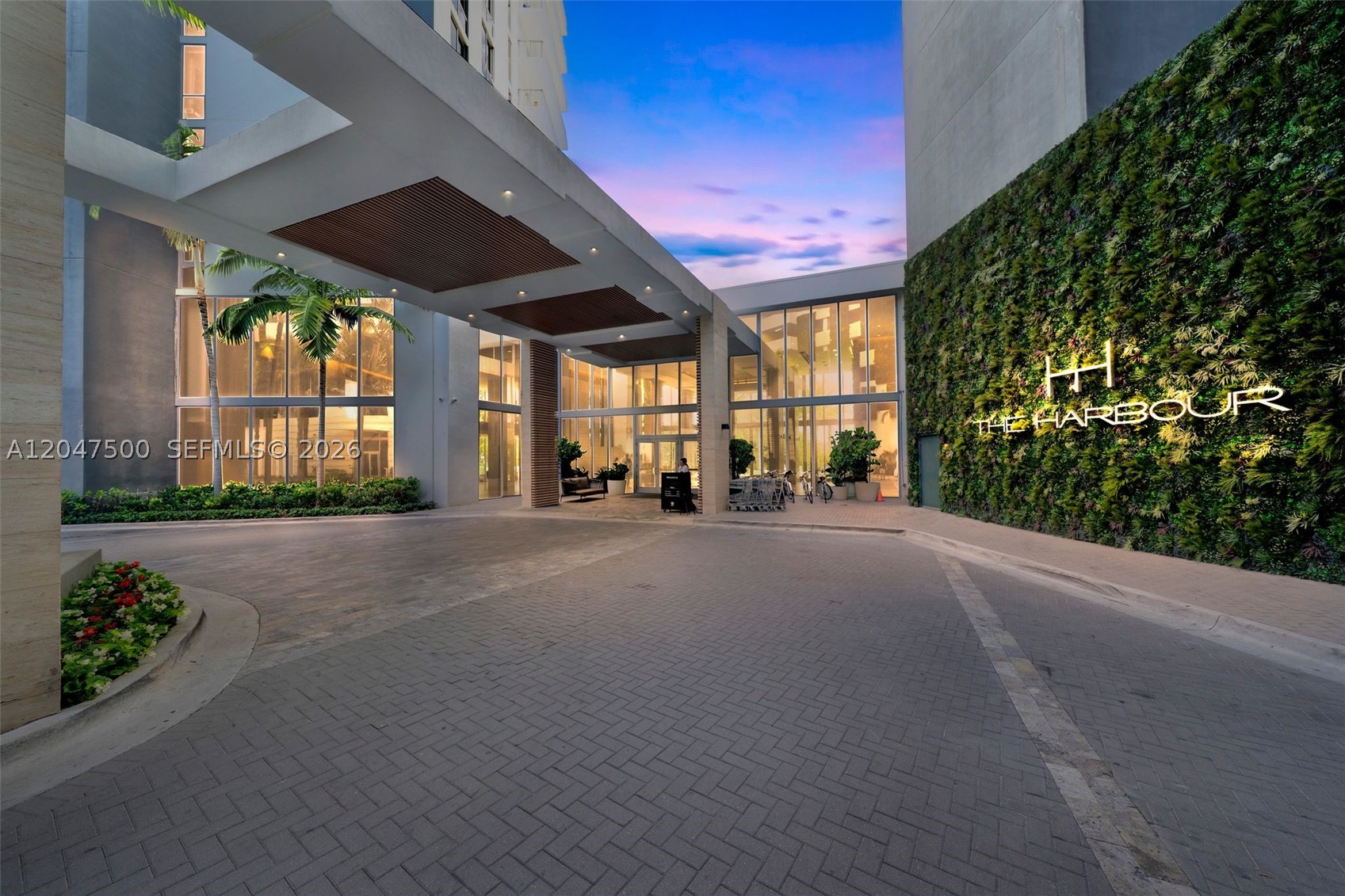 North Miami Beach photo 5