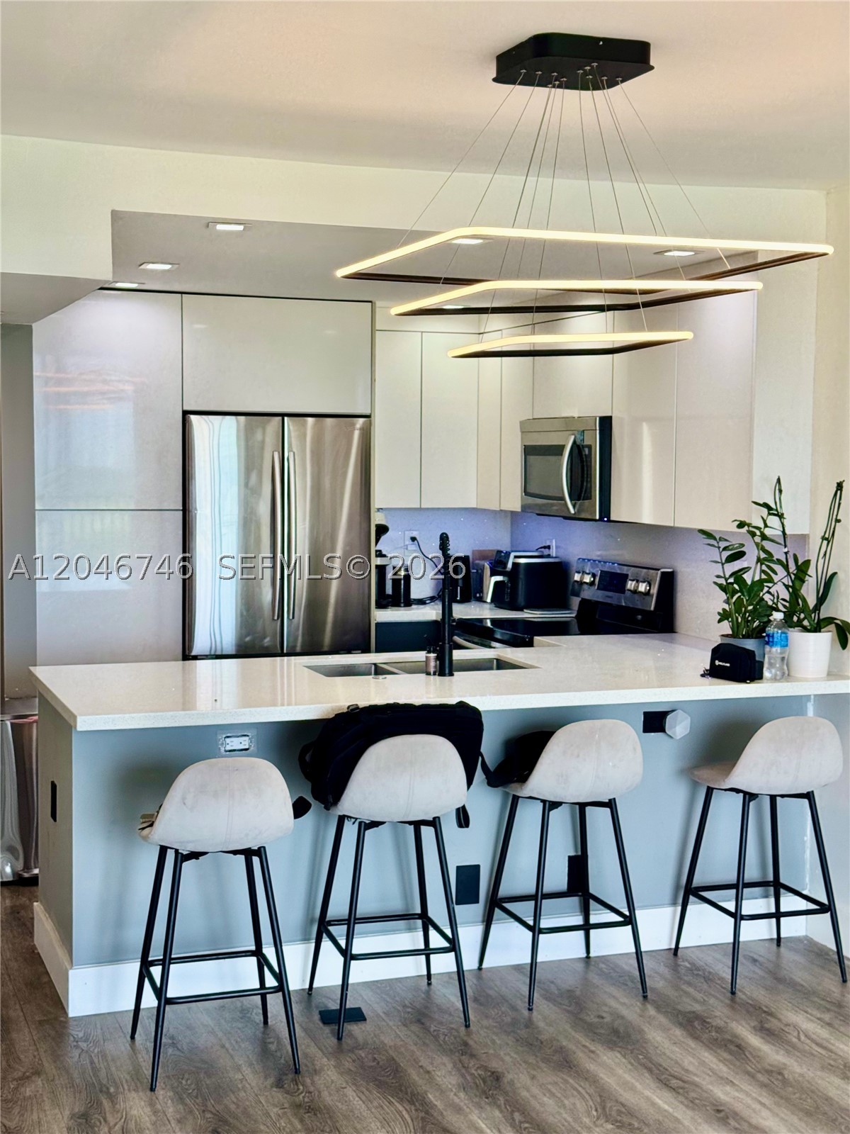 Aventura photo 1