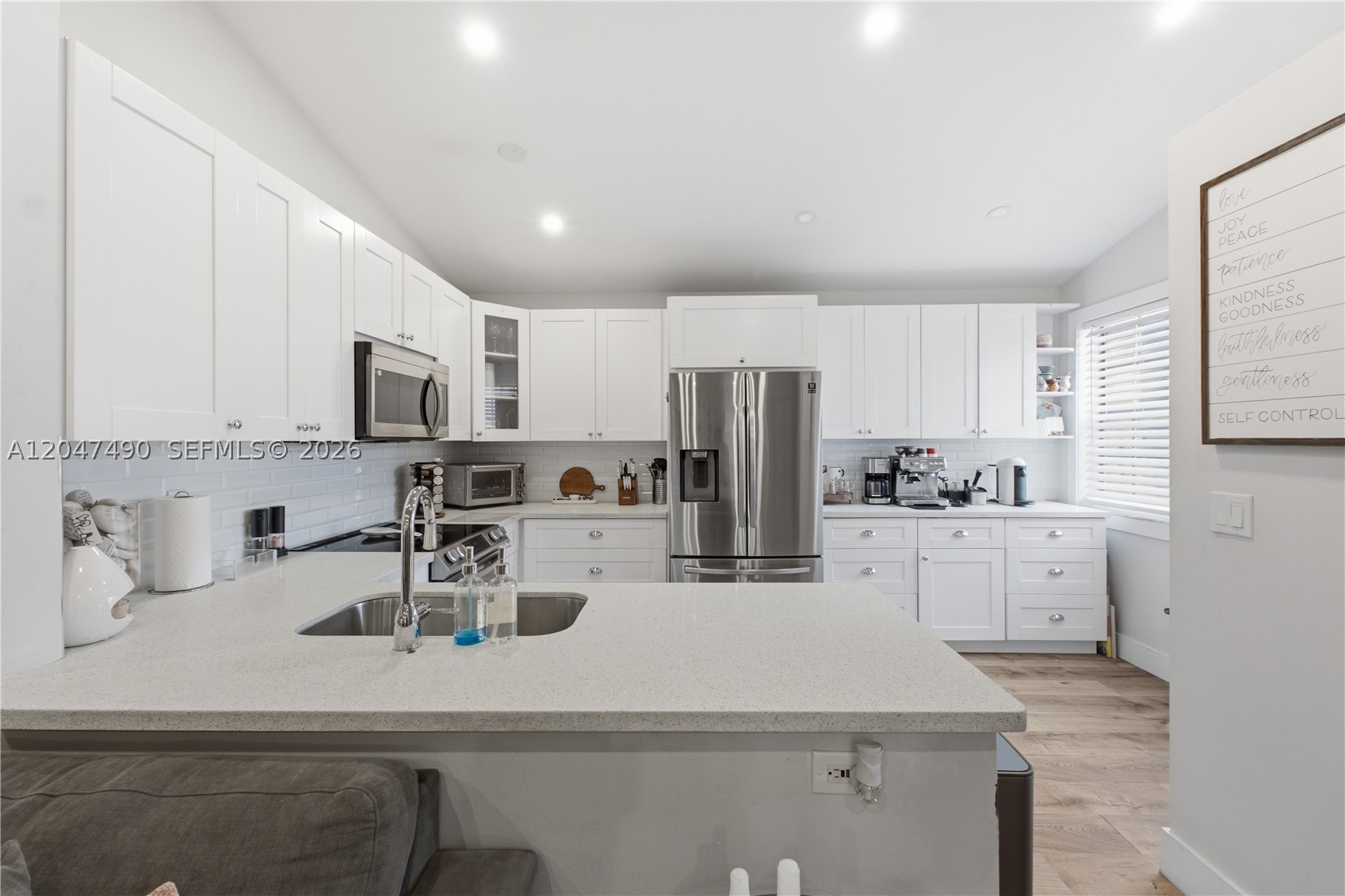 Pembroke Pines photo 1