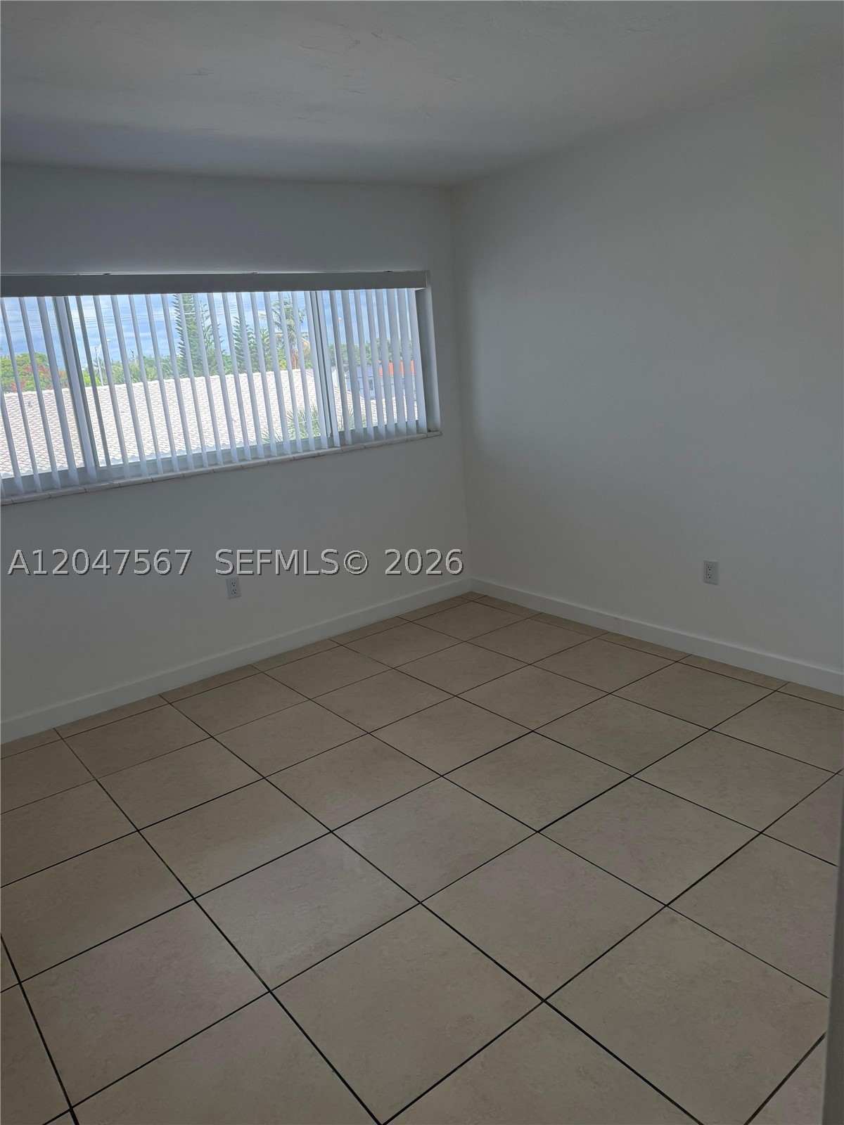 North Miami photo 3
