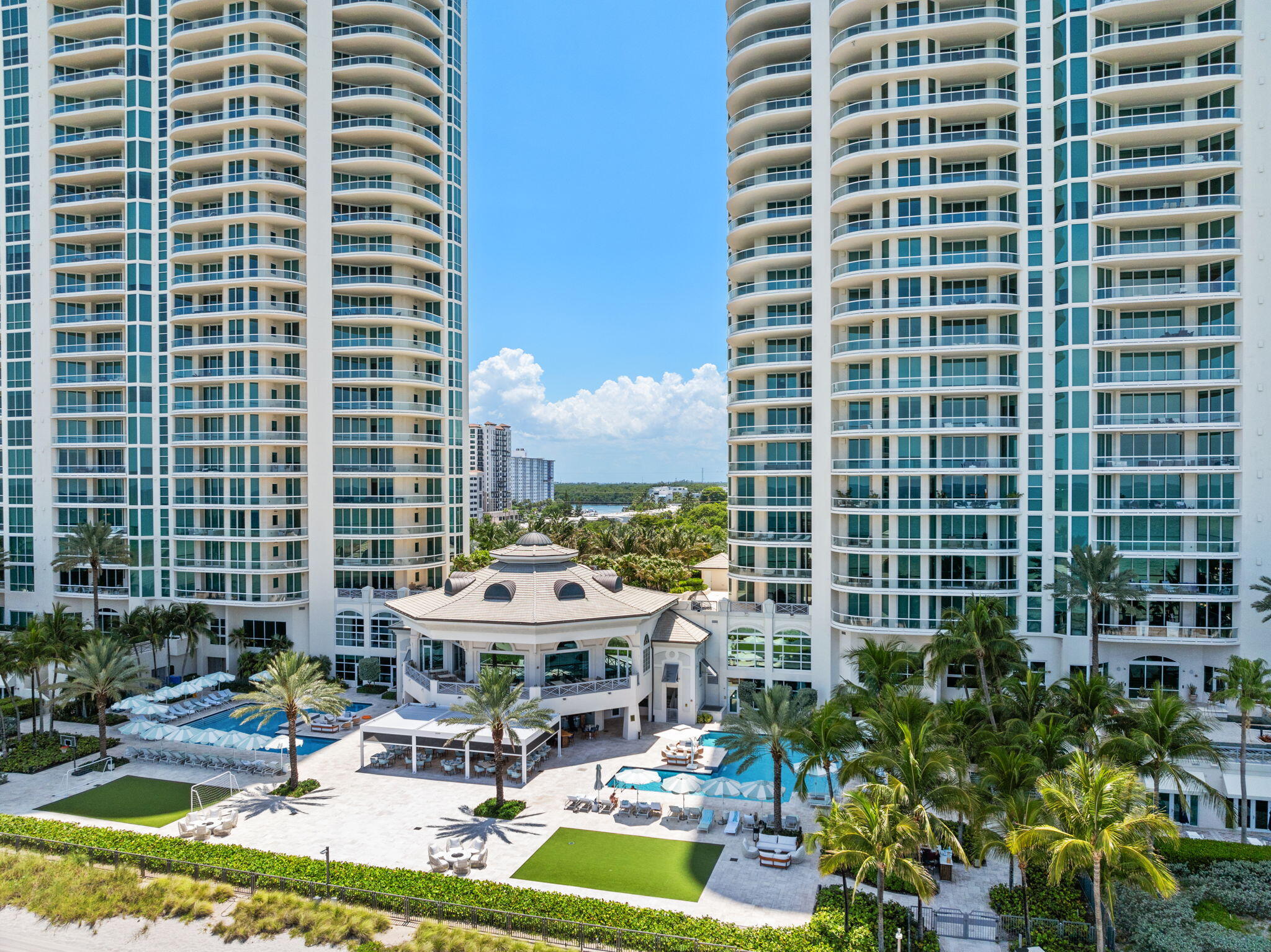 Sunny Isles Beach photo 3