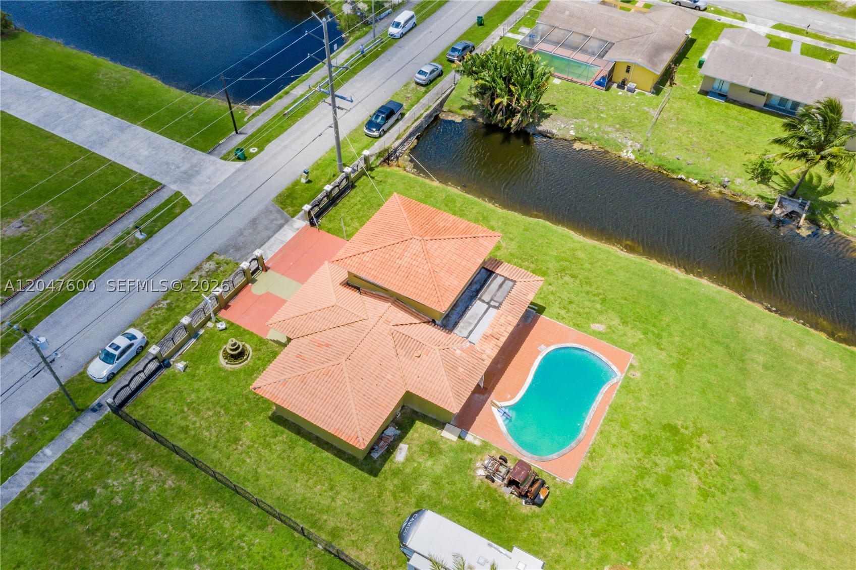 Miami Gardens photo 2