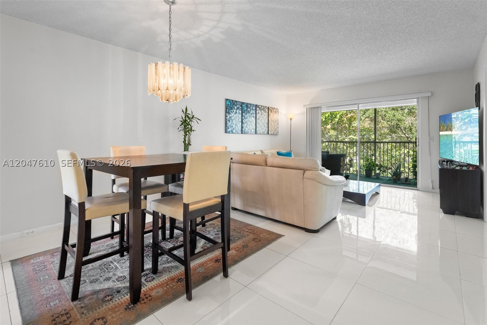 Pembroke Pines photo 4