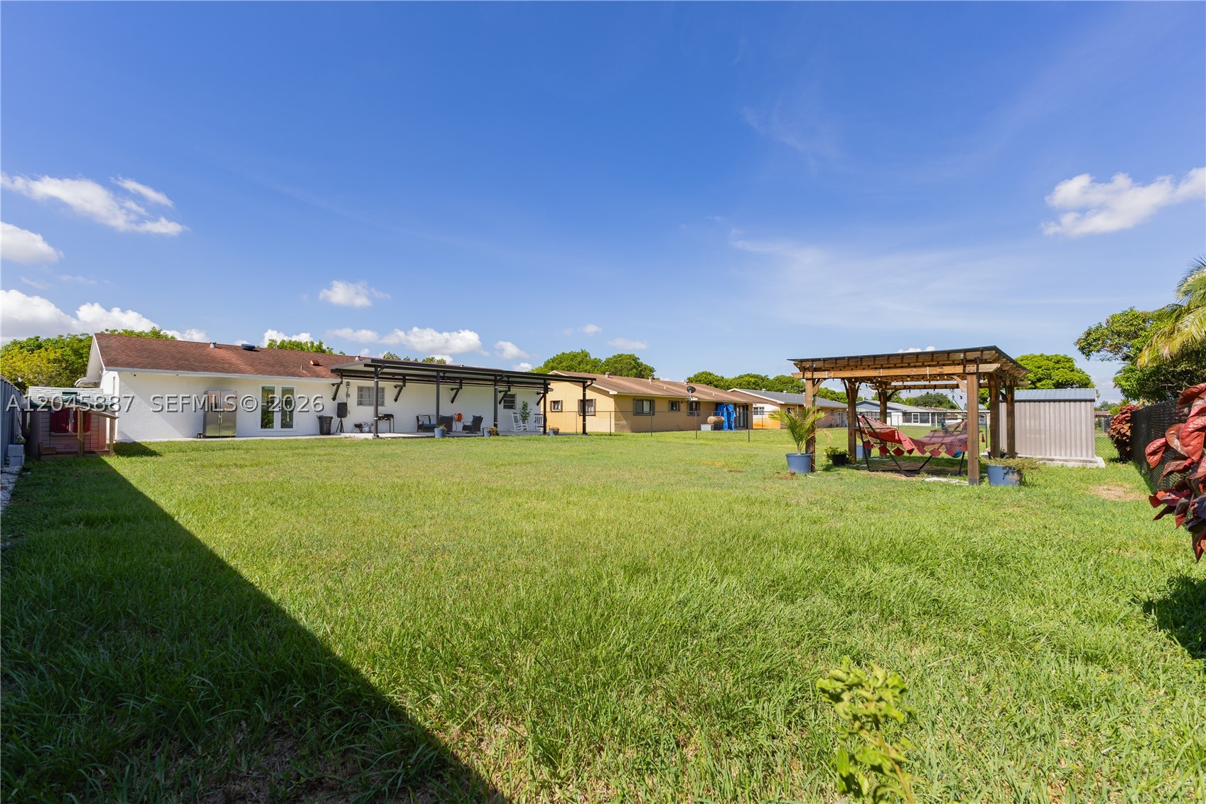 Miami Gardens photo 3