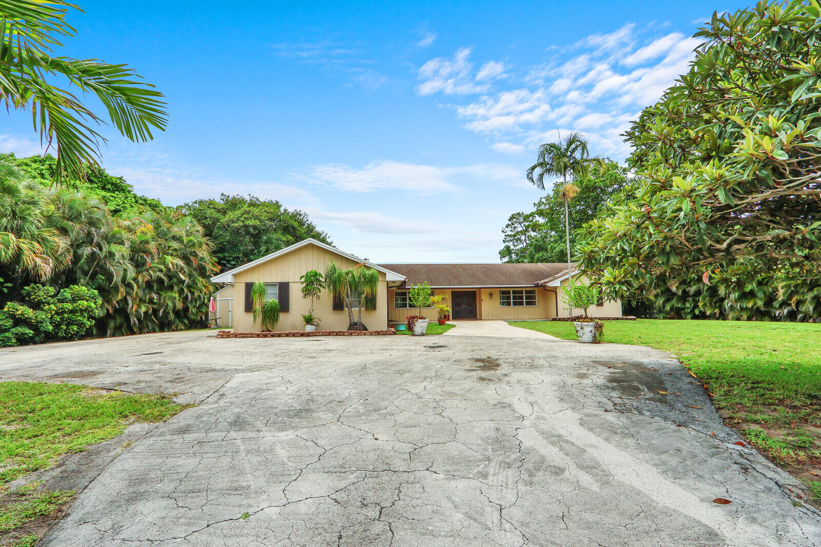 Palm Beach Gardens photo 2