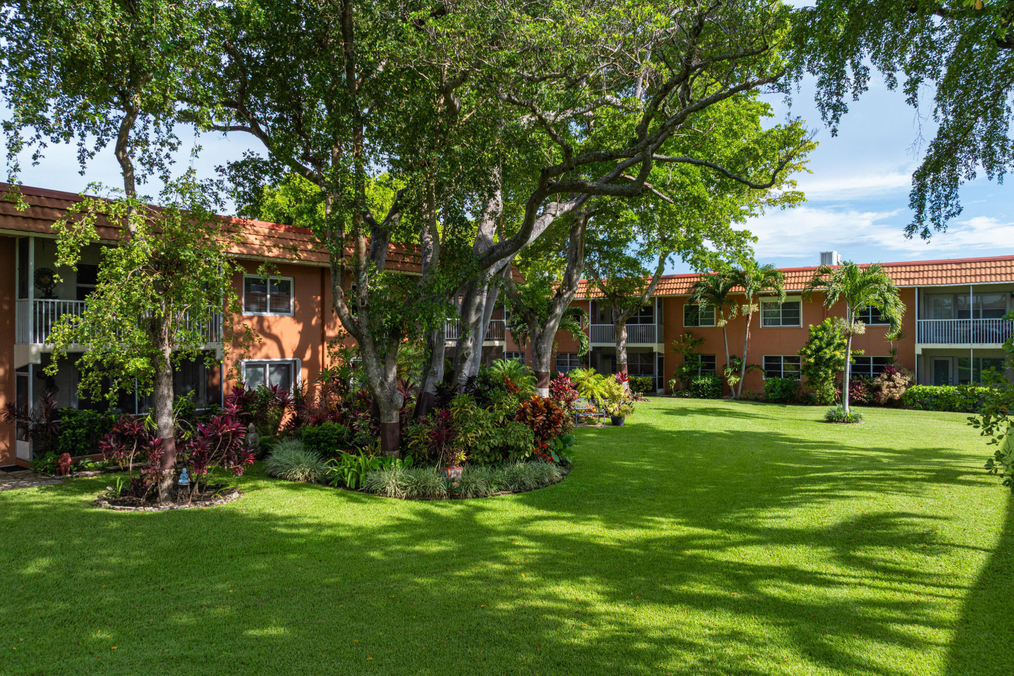 Wilton Manors photo 3