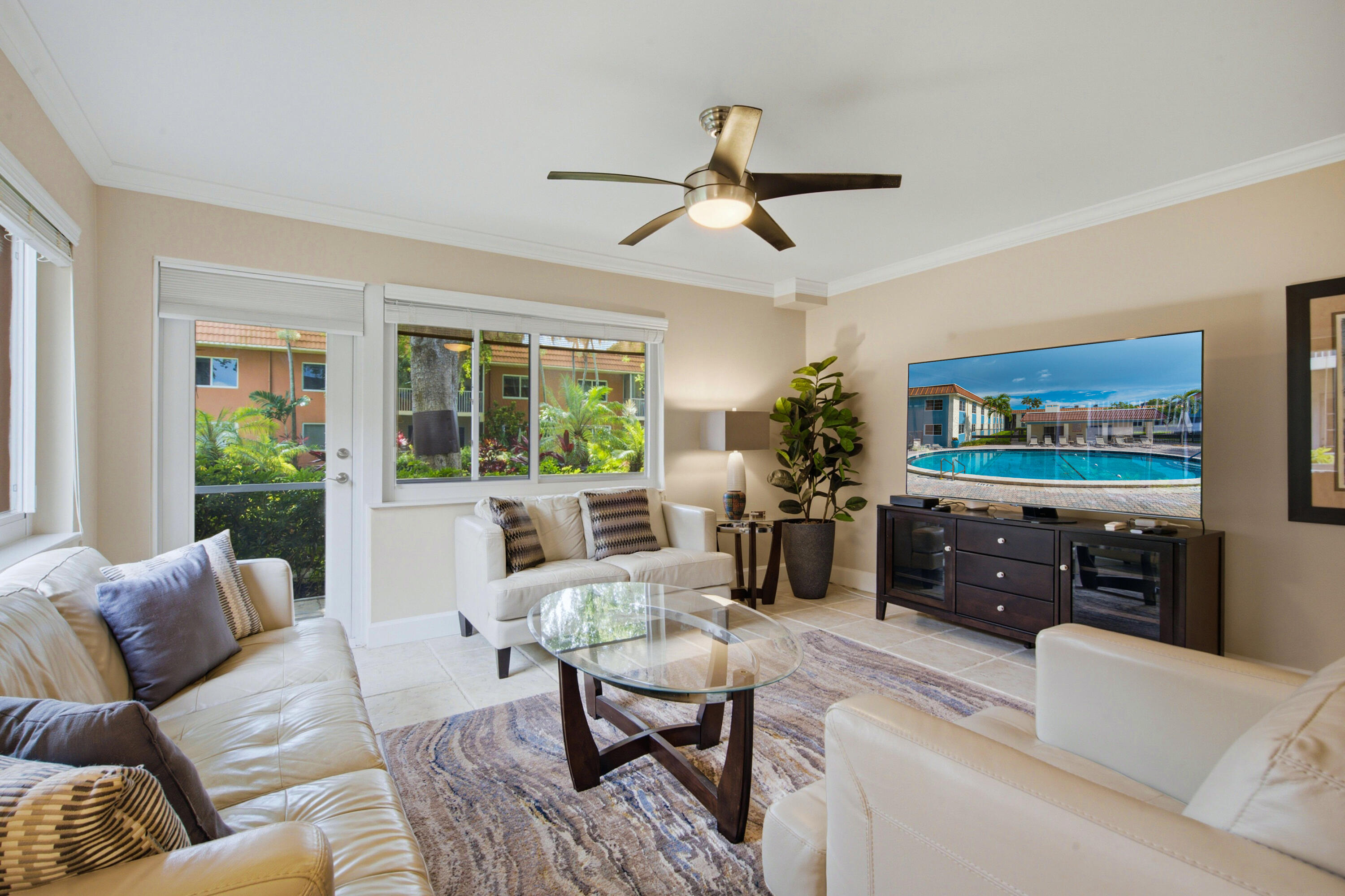 Wilton Manors photo 5