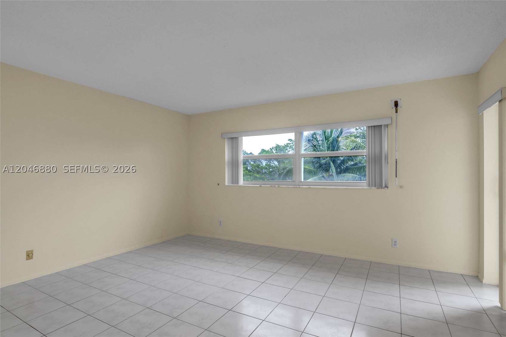 Hallandale Beach photo 5