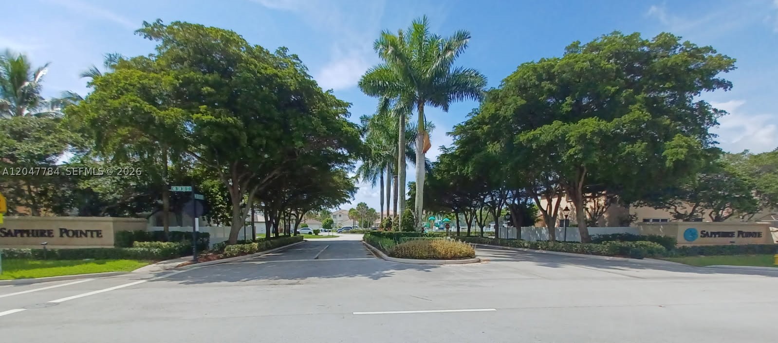 Miramar photo 3