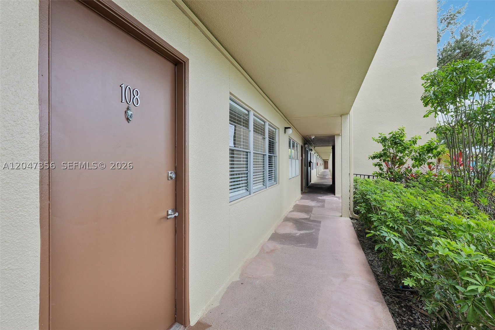 Pembroke Pines photo 4