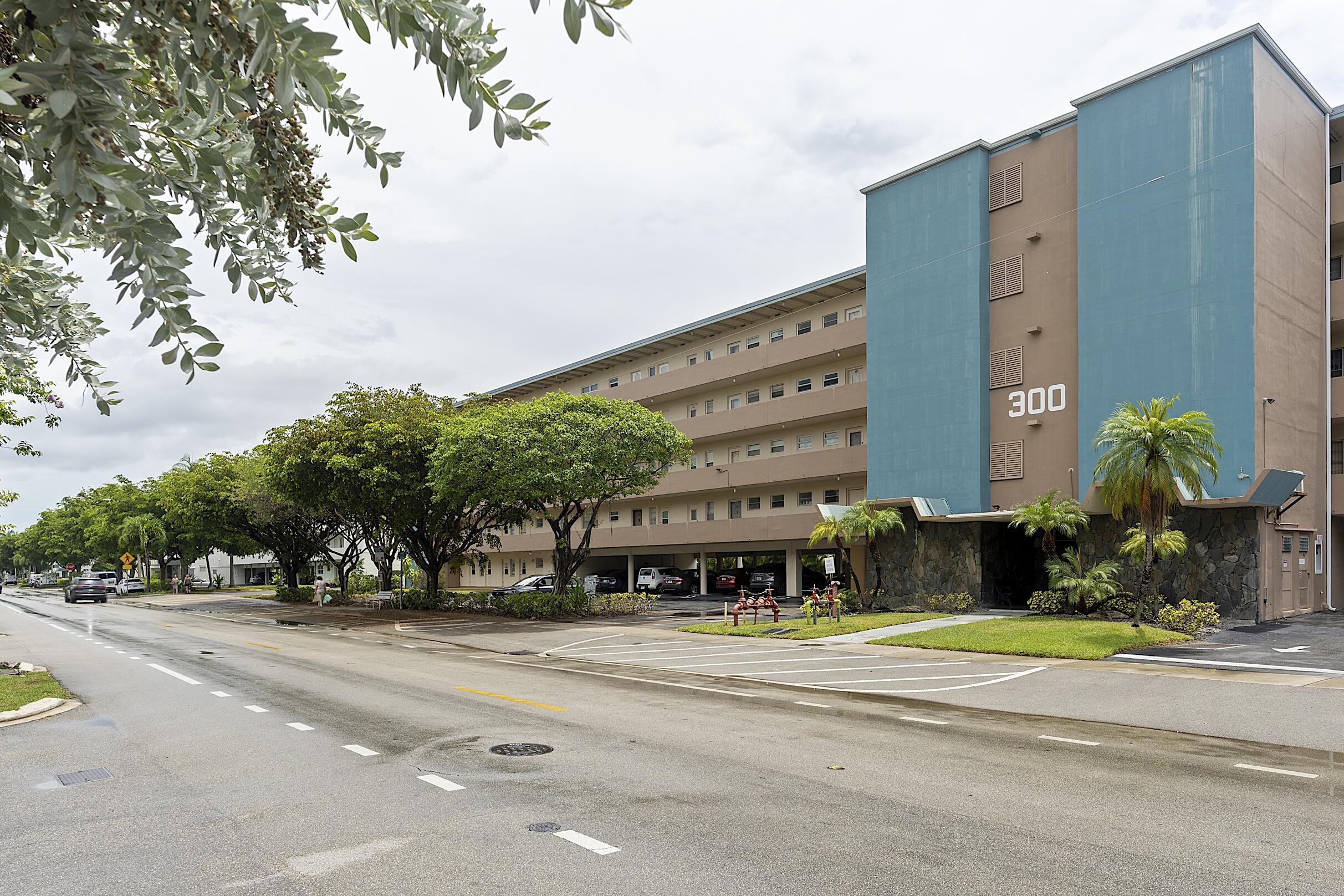 MLS listing photo 2