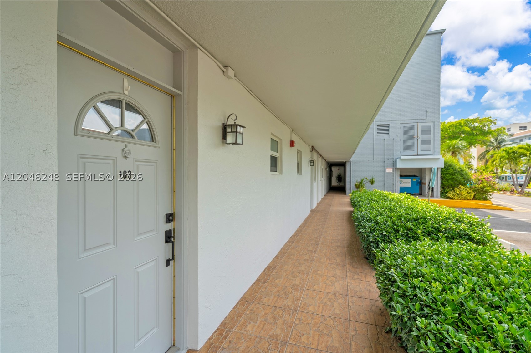 North Miami Beach photo 2