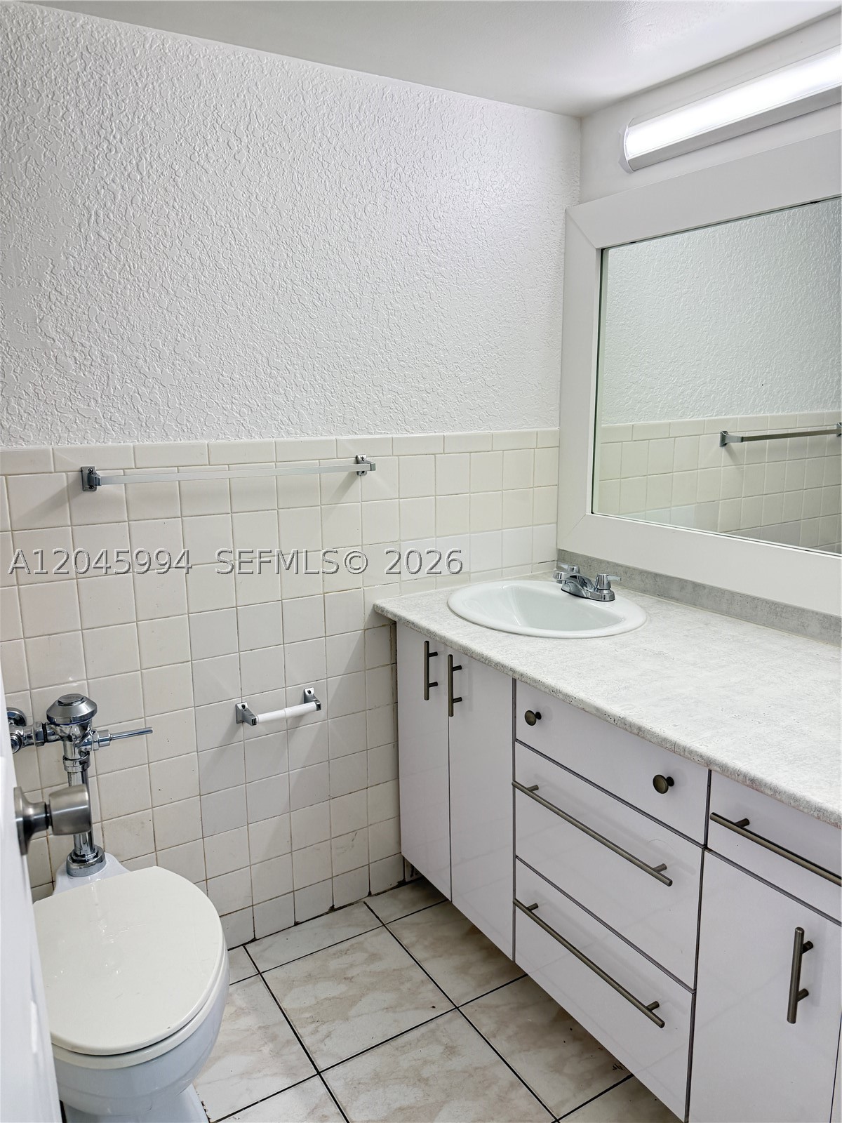 Hallandale Beach photo 3
