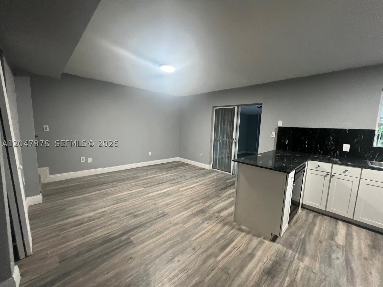 North Miami photo 4
