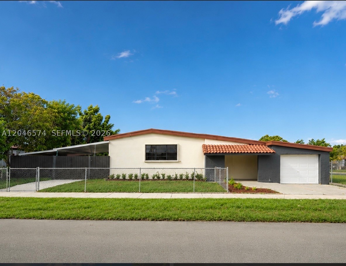 Miami Gardens photo 1