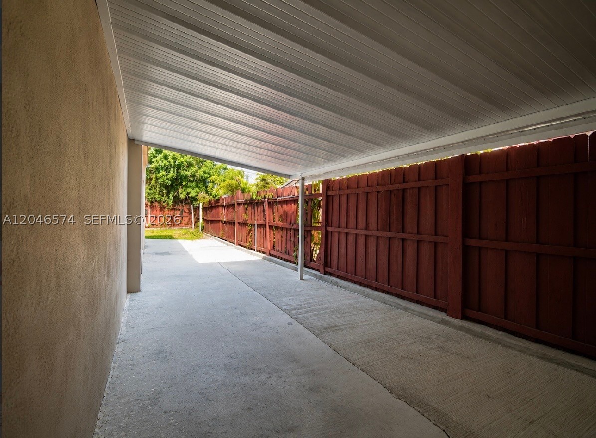 Miami Gardens photo 4