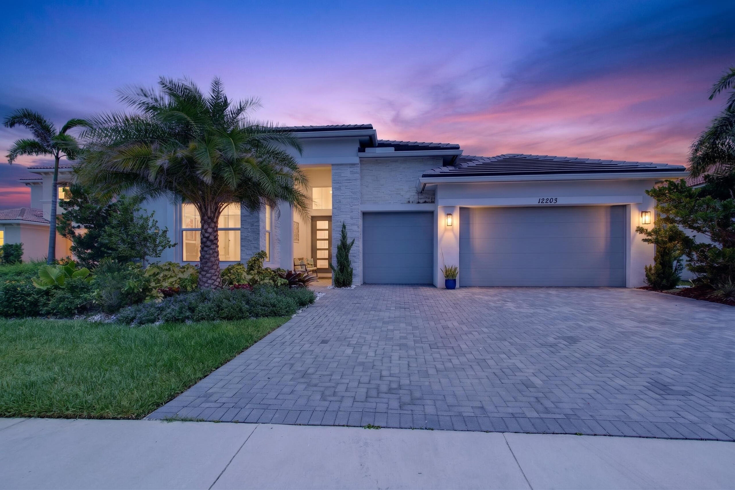 Palm Beach Gardens photo 3
