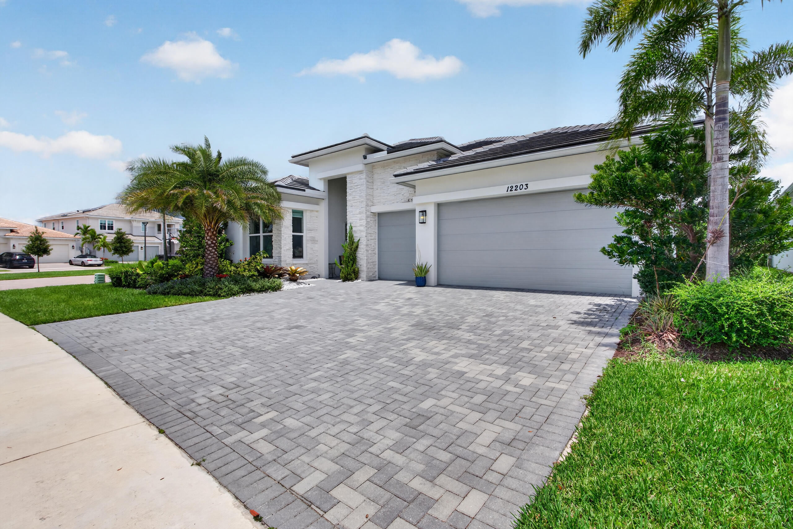 Palm Beach Gardens photo 5