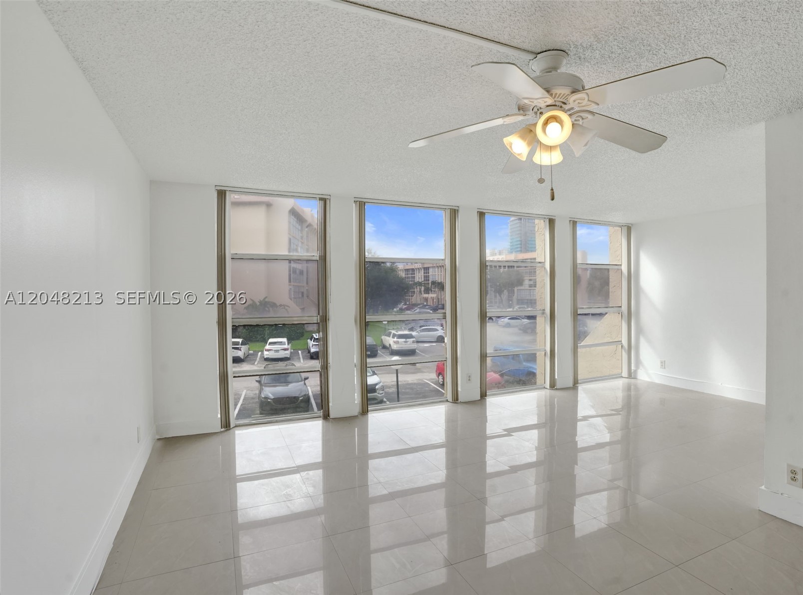 Hallandale Beach photo 4