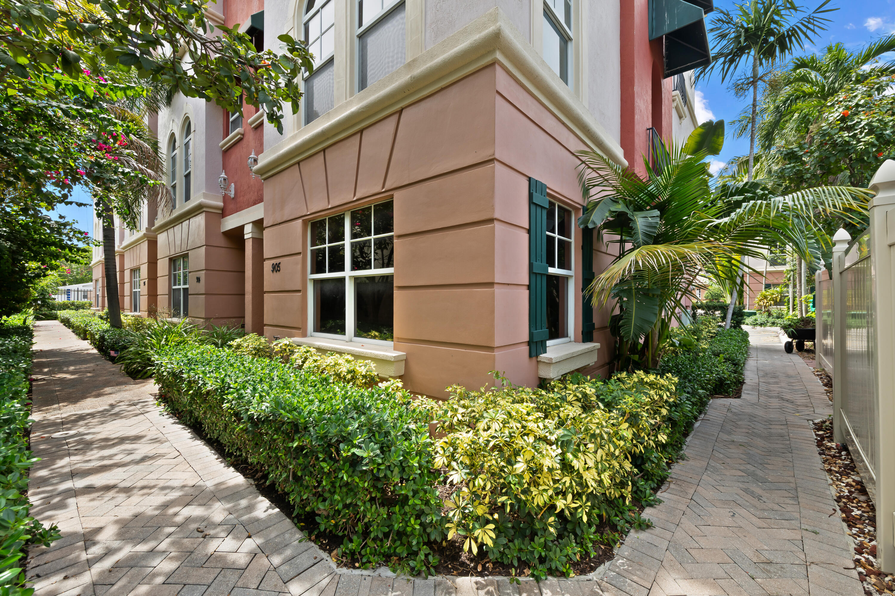 Fort Lauderdale photo 1