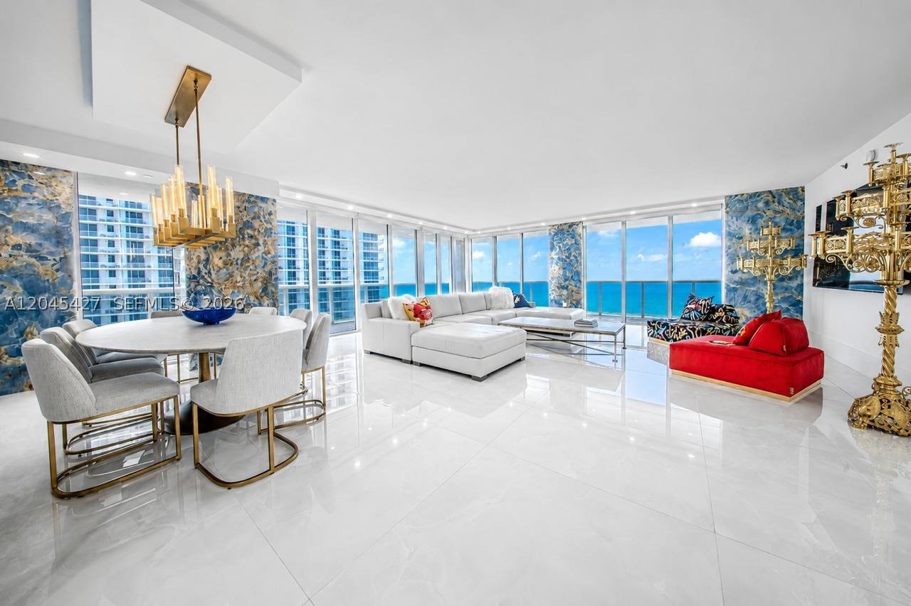 Hallandale Beach photo 1