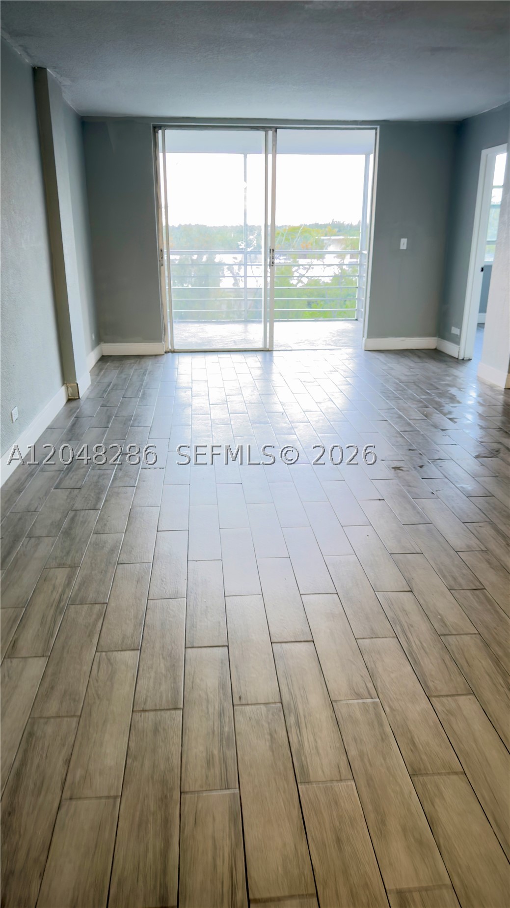 North Miami Beach photo 2
