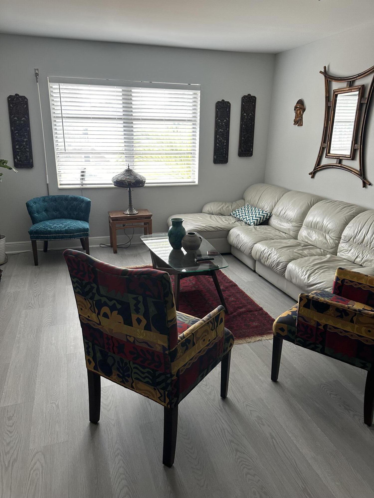 Wilton Manors photo 3