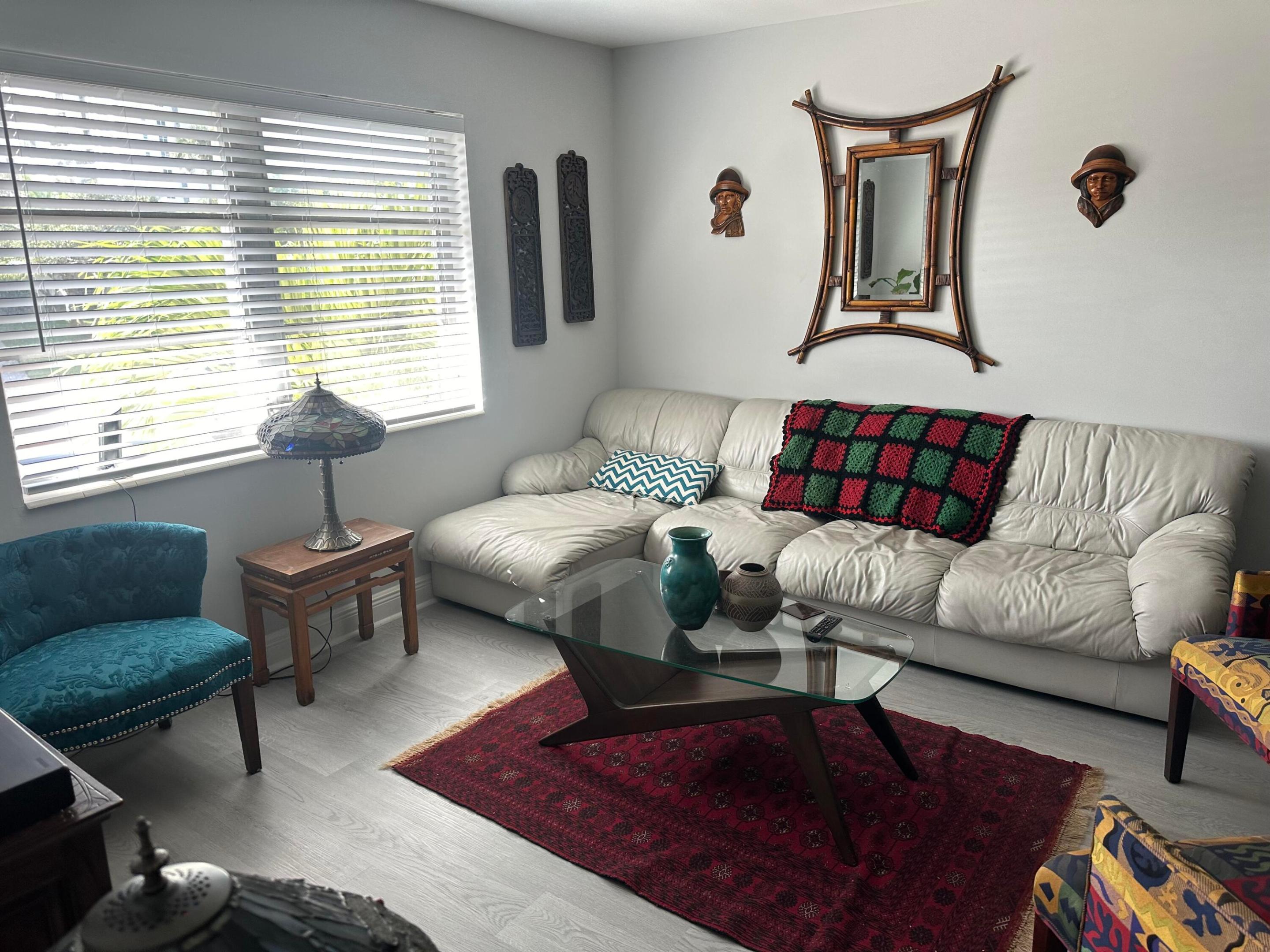 Wilton Manors photo 4
