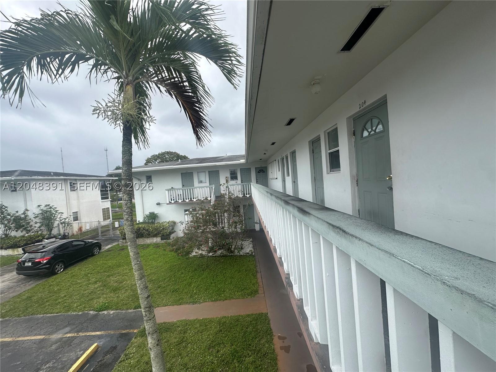 Miramar photo 3