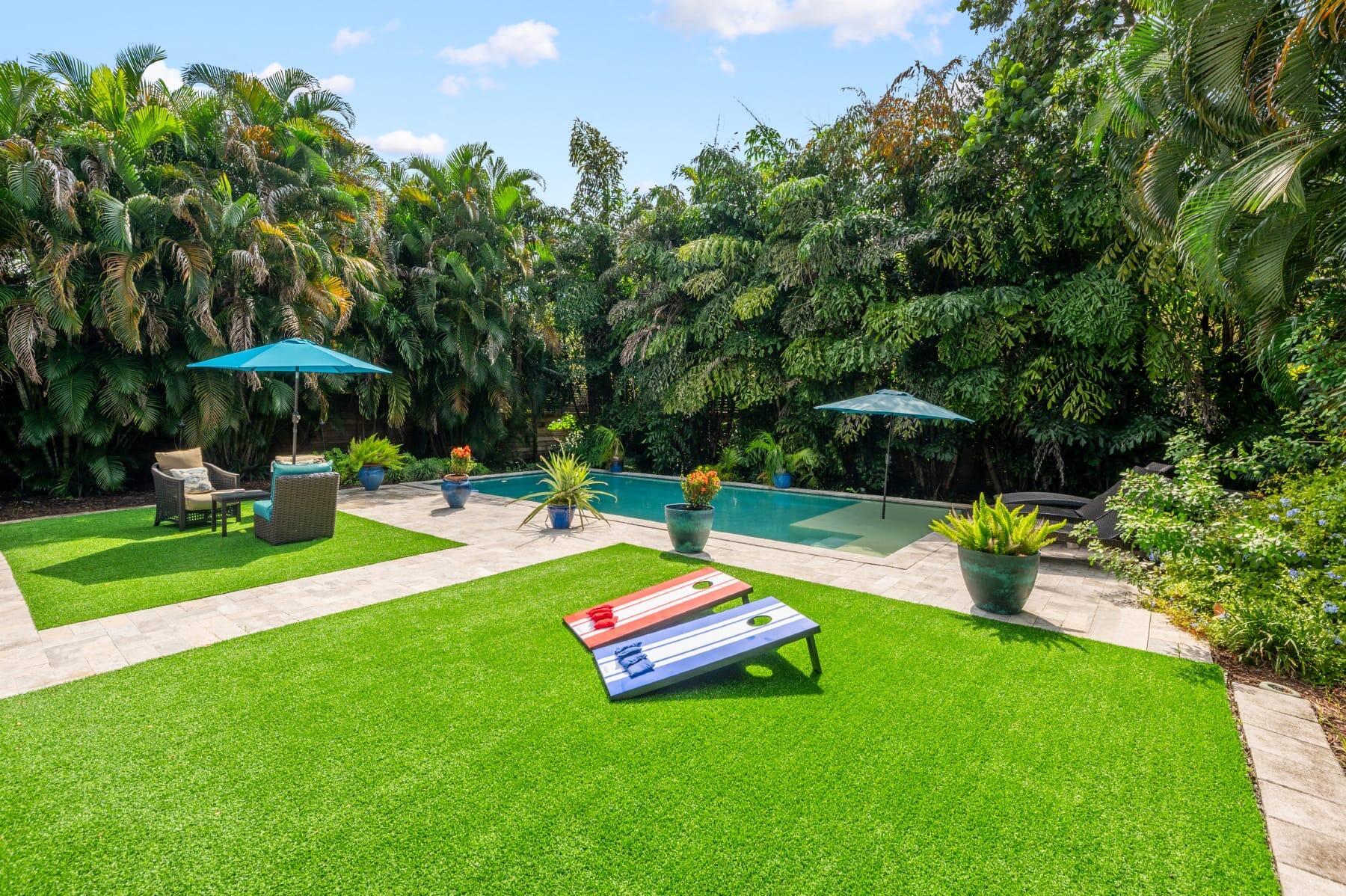 Wilton Manors photo 1