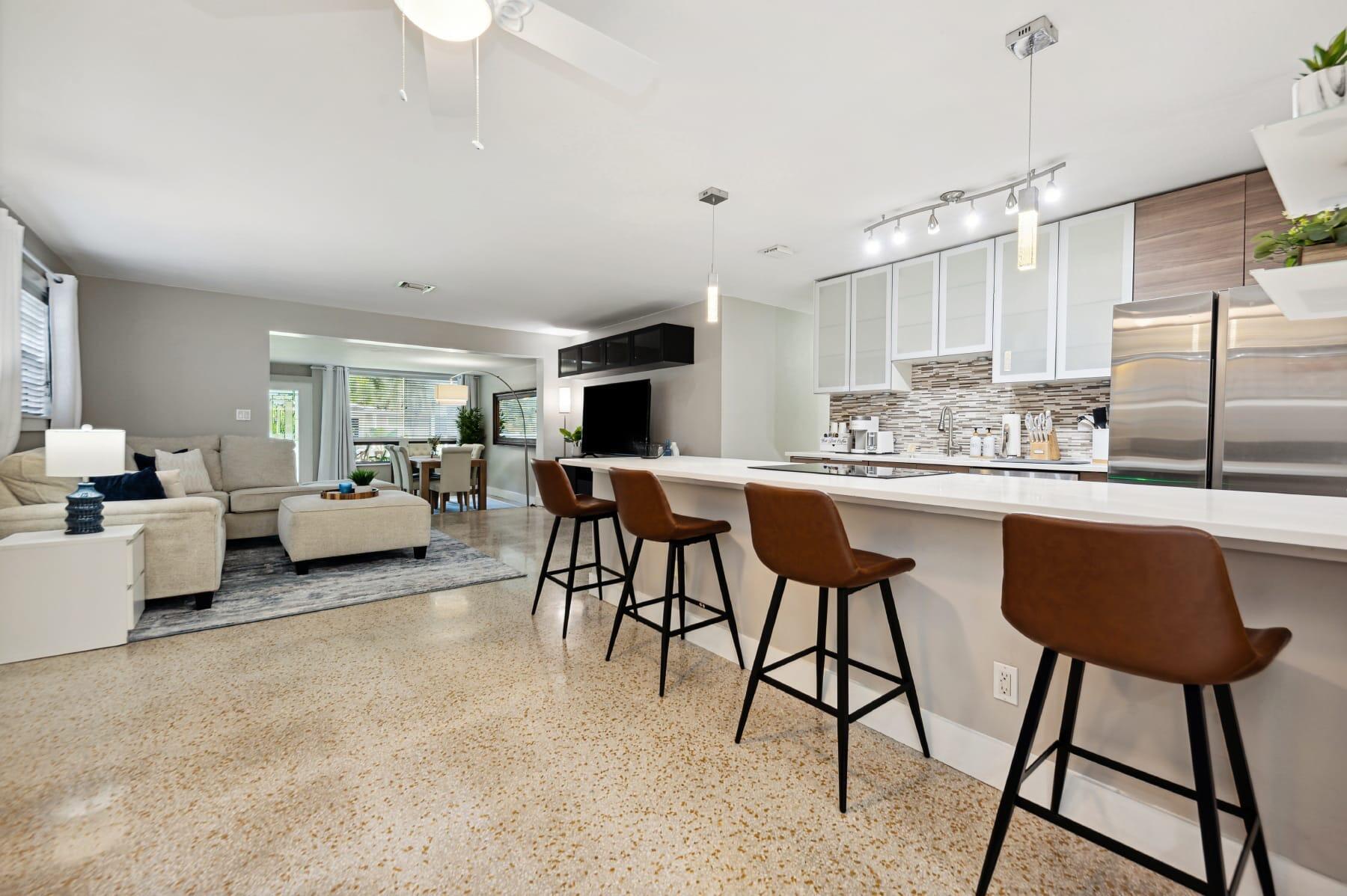 Wilton Manors photo 3