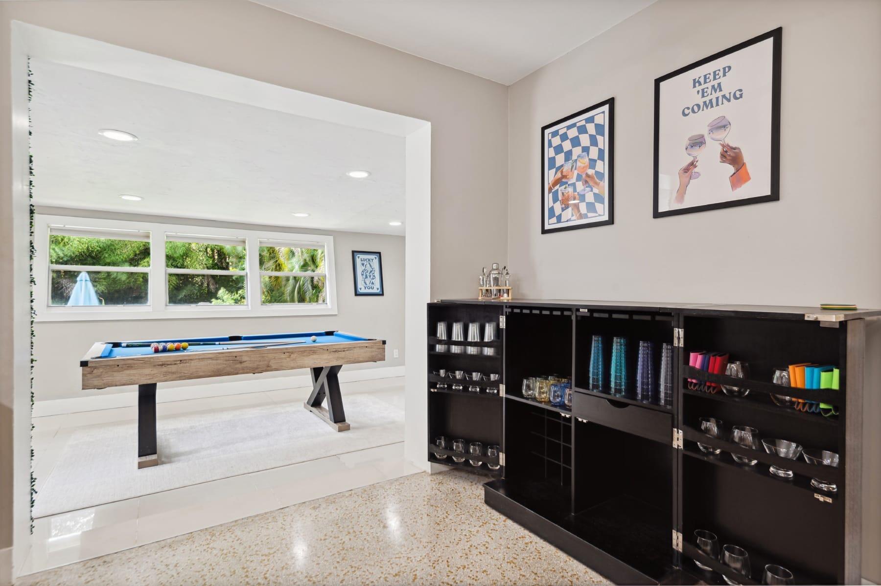 Wilton Manors photo 4