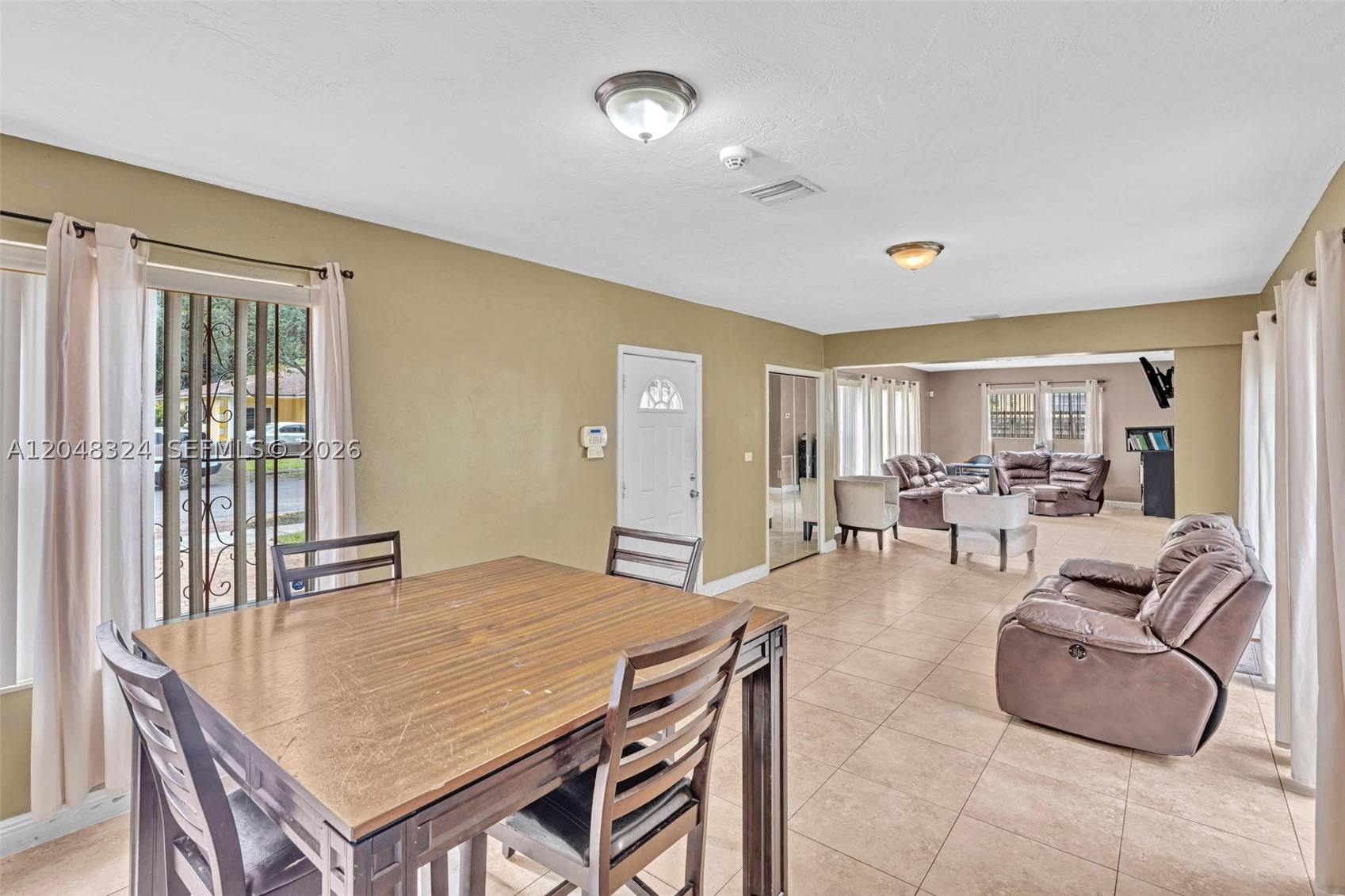 North Miami Beach photo 5