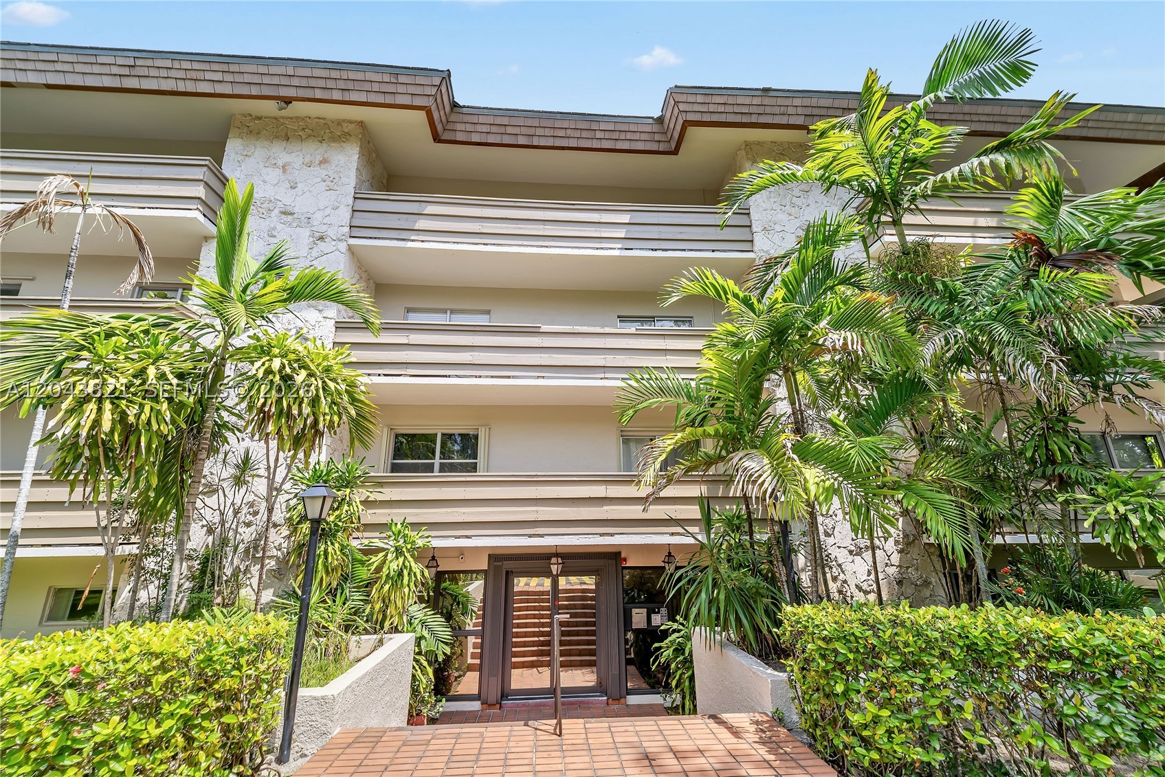 Coral Gables photo 2