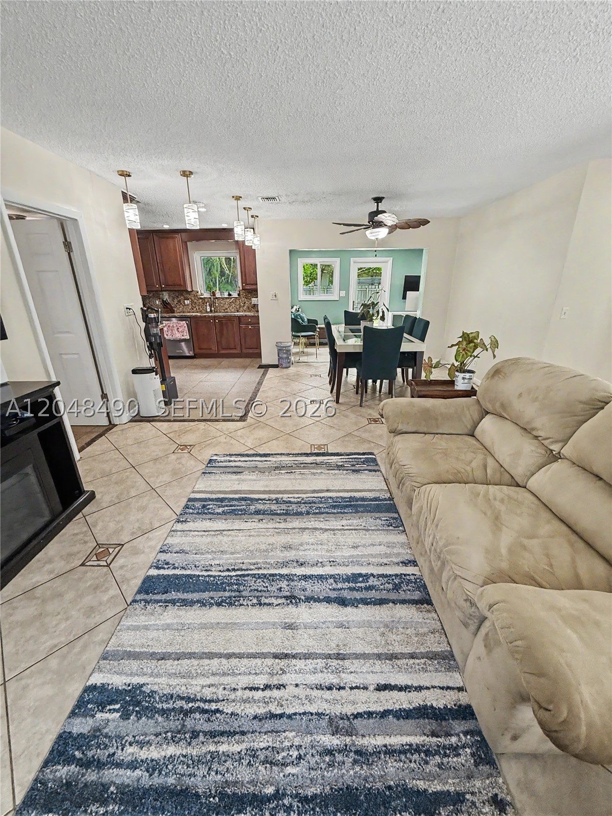 Pembroke Pines photo 4