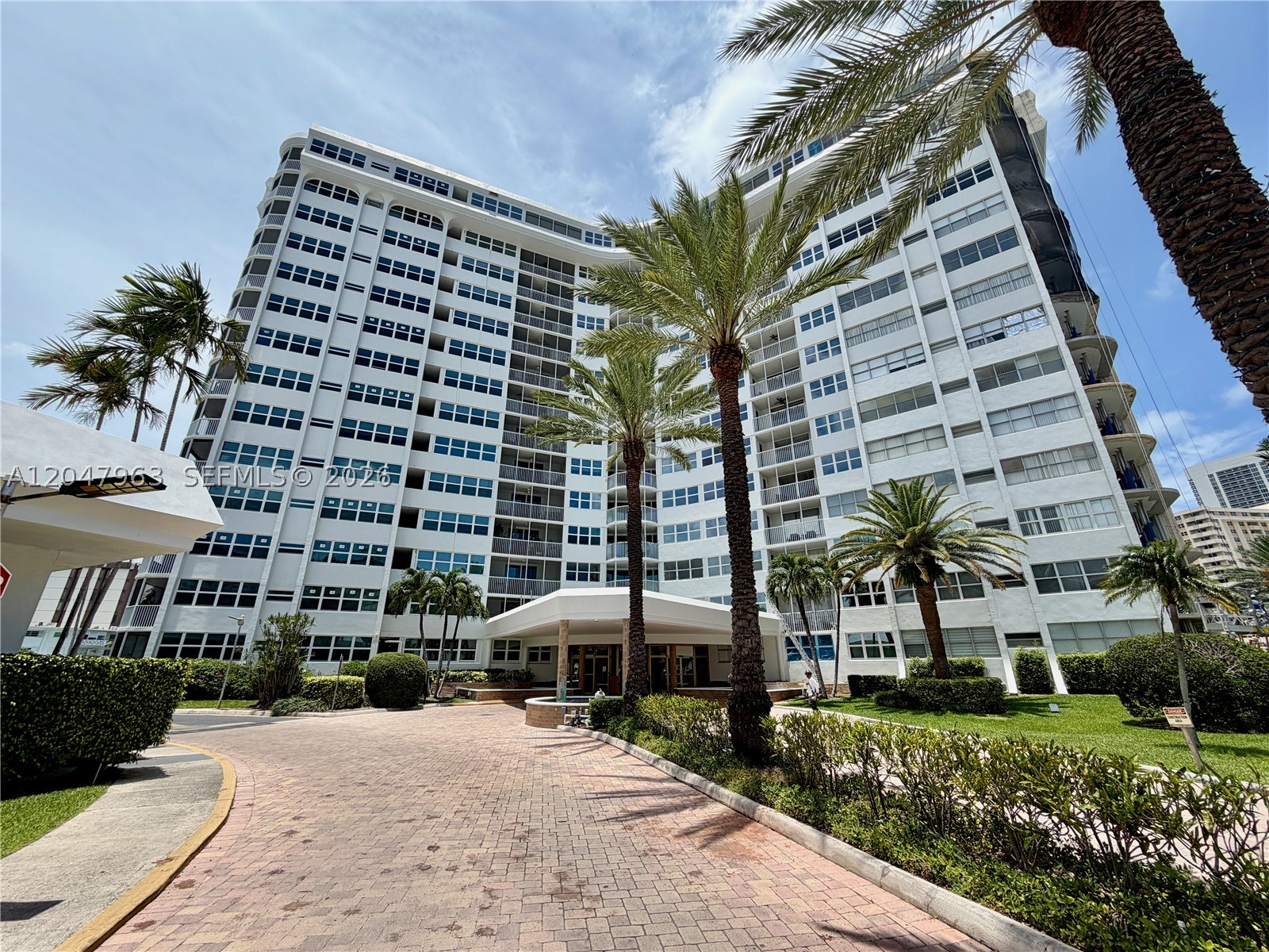 Hallandale Beach photo 4