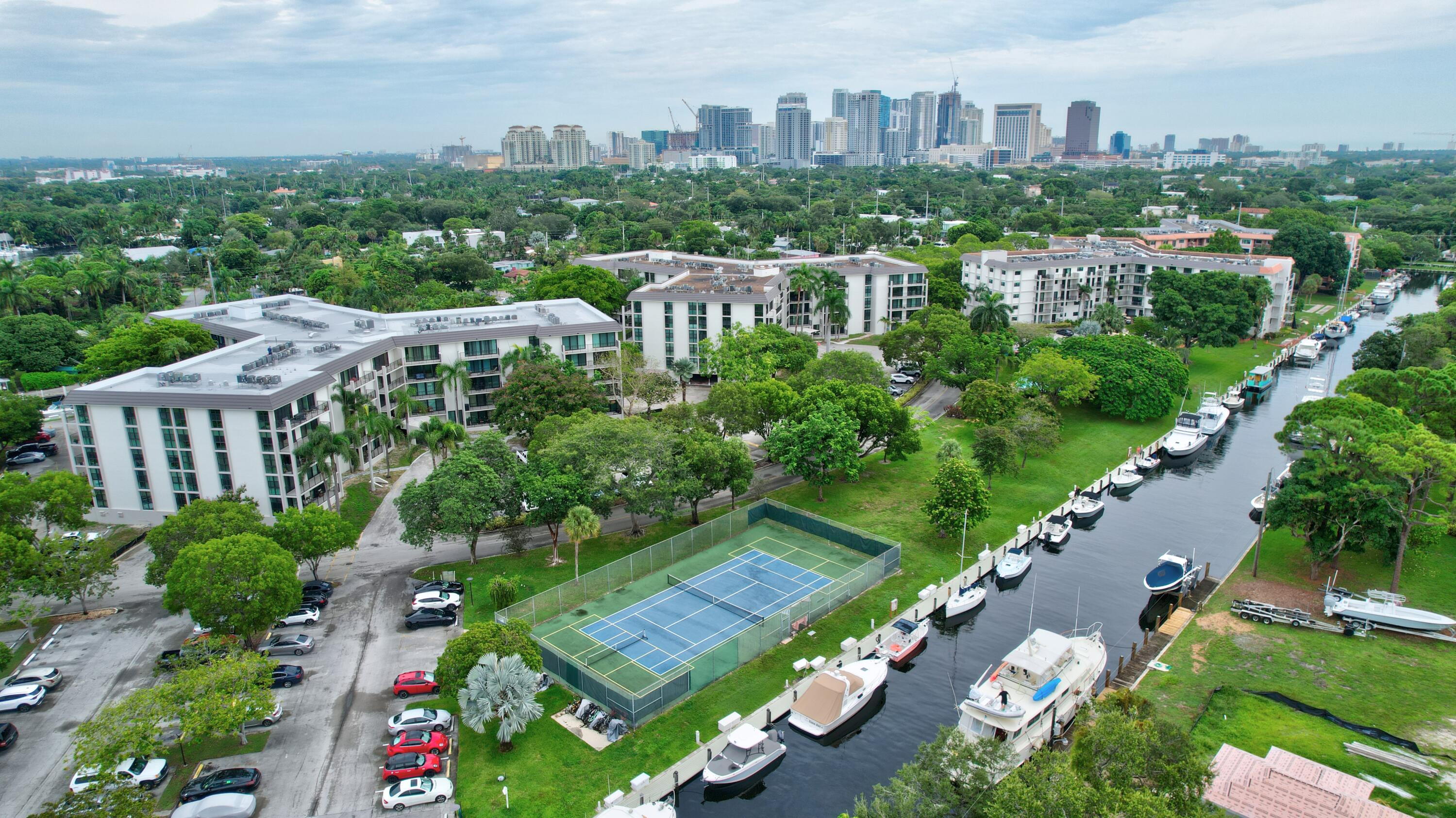 Fort Lauderdale photo 1
