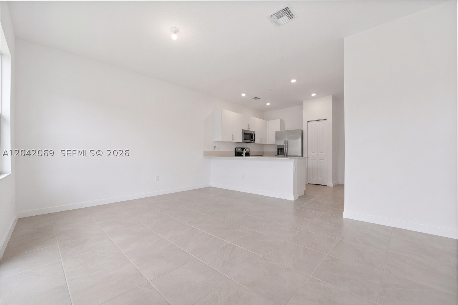 Pembroke Pines photo 4