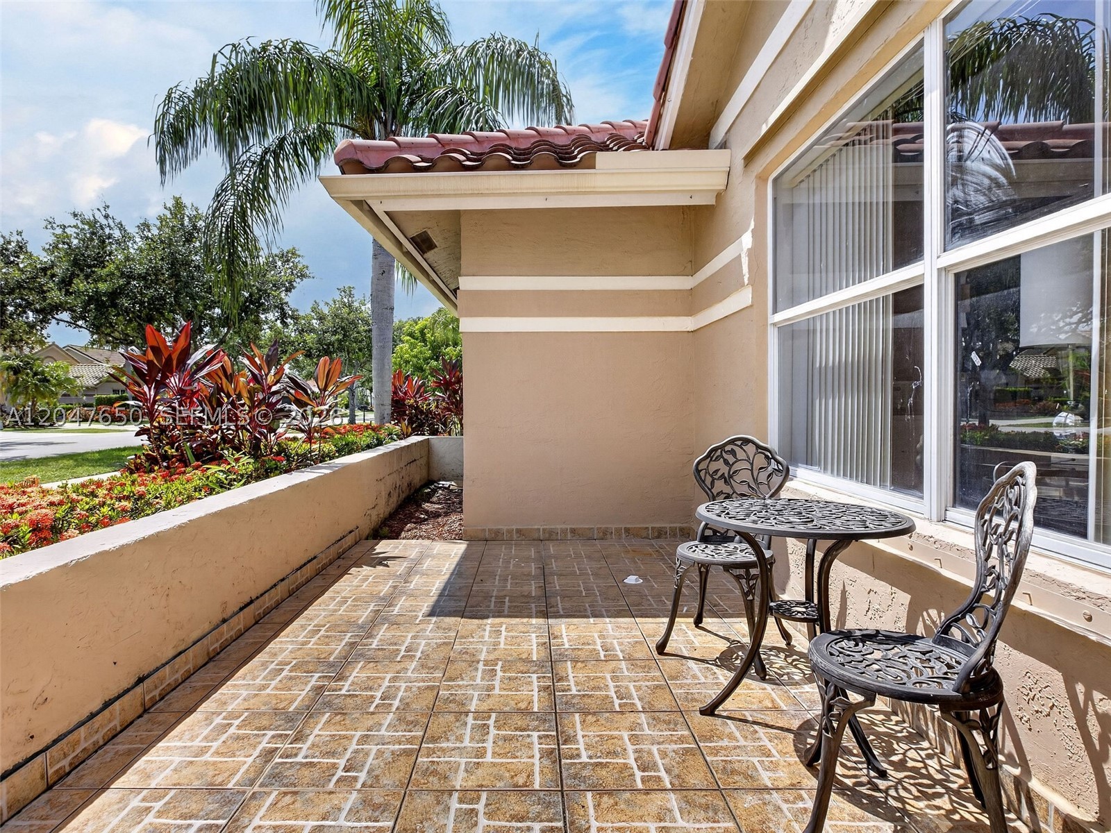 Pembroke Pines photo 5