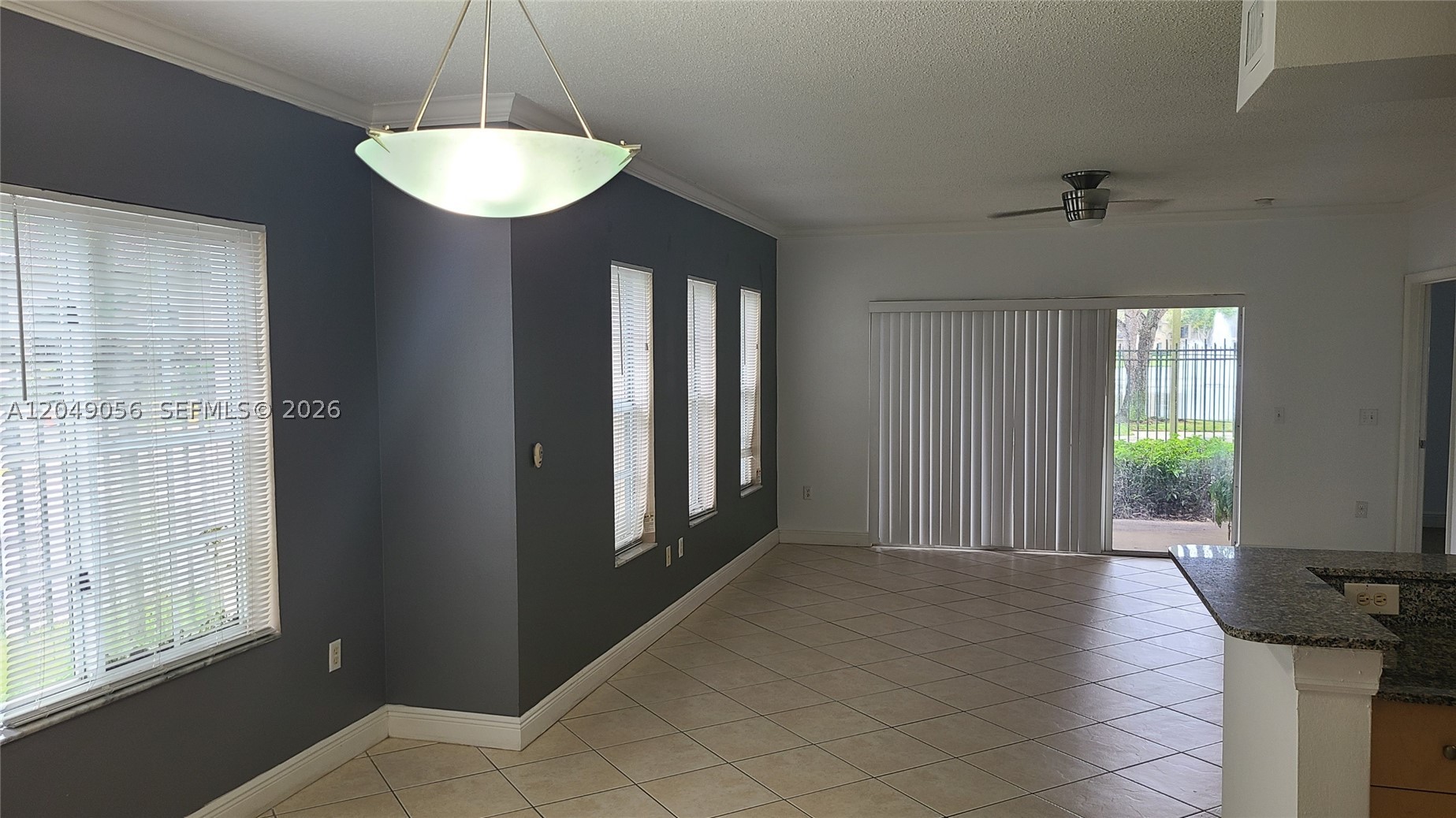 Miramar photo 4