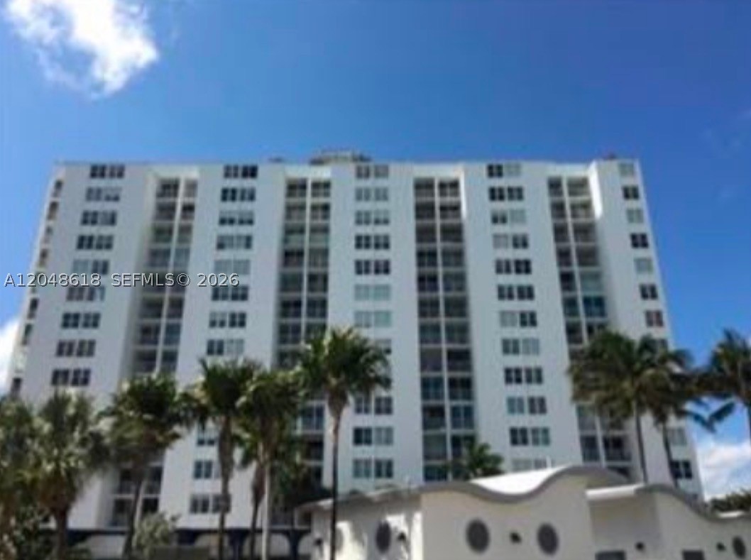 Miami Beach photo 1