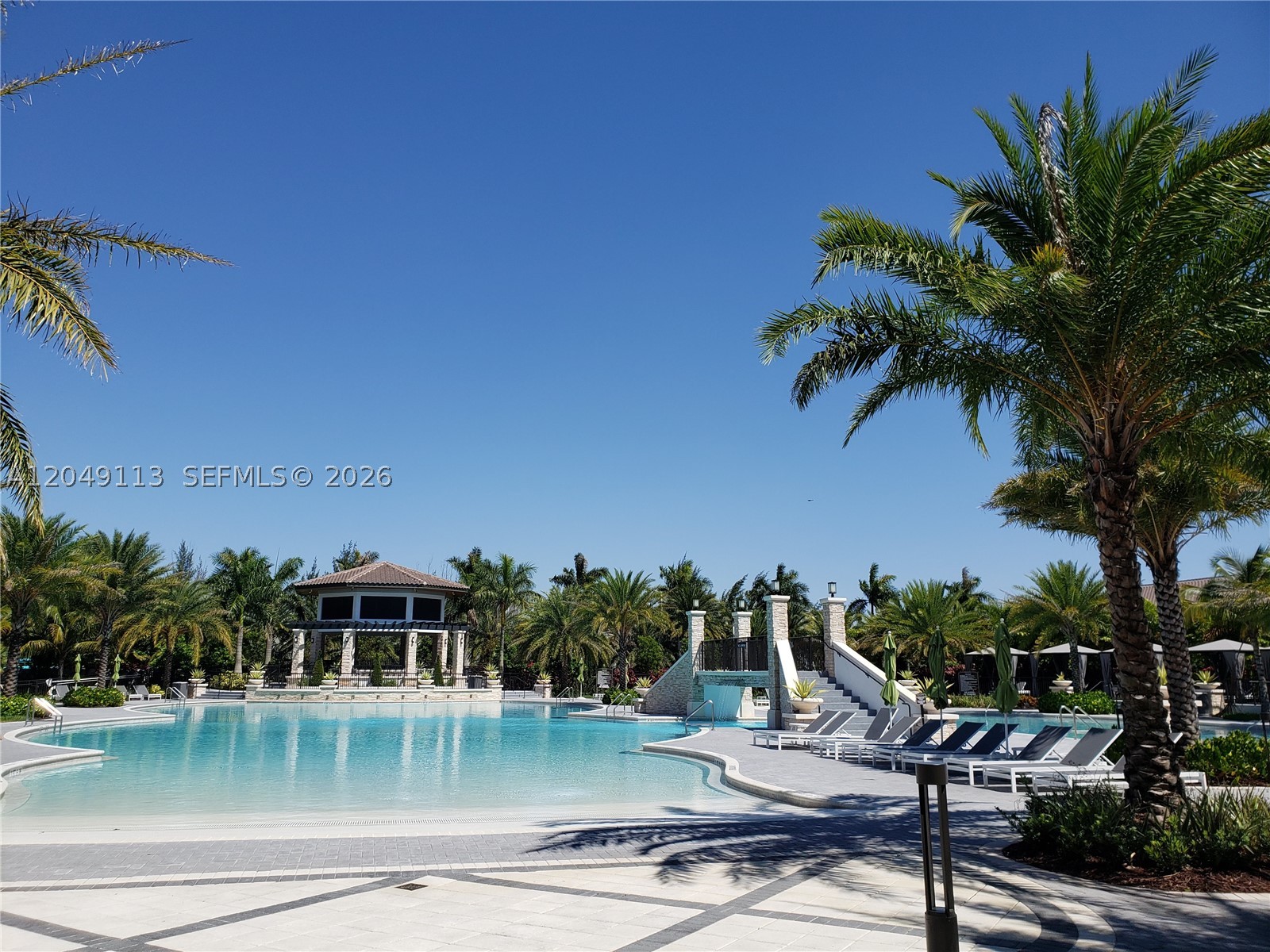 Doral photo 2