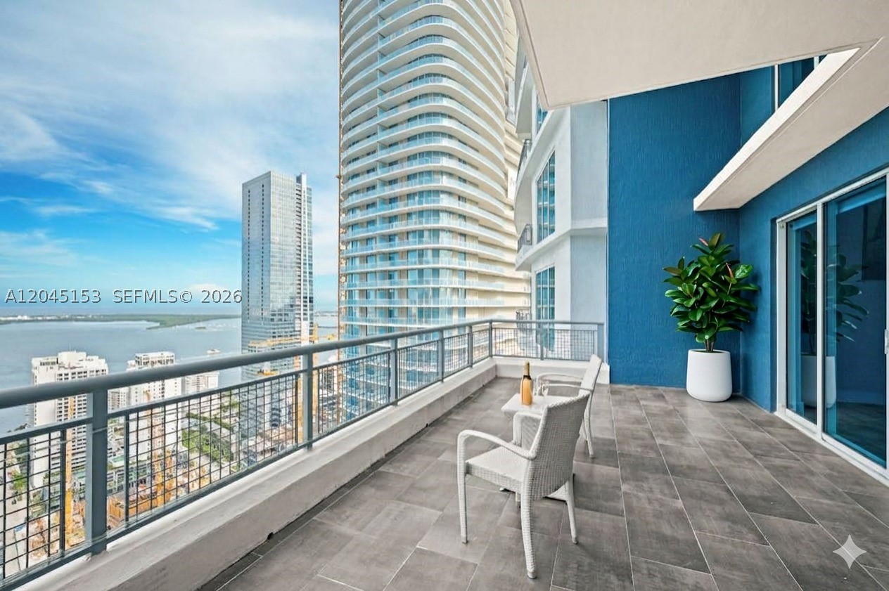 Miami photo 1