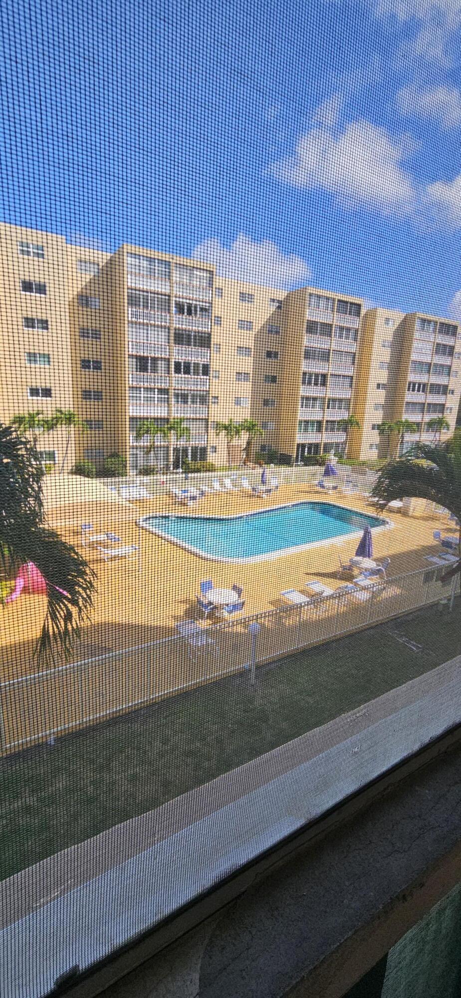 Hallandale Beach photo 1
