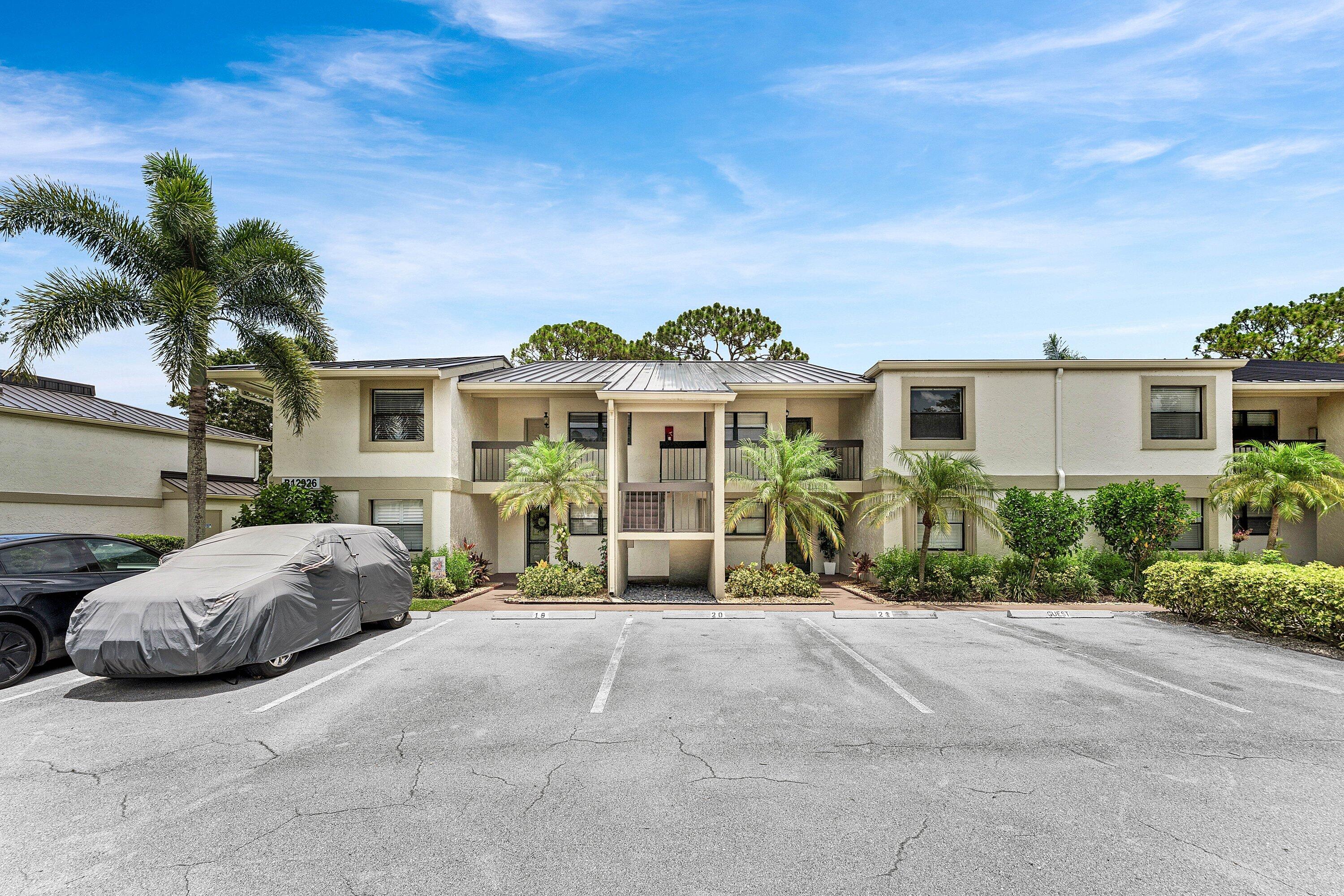 Palm Beach Gardens photo 1