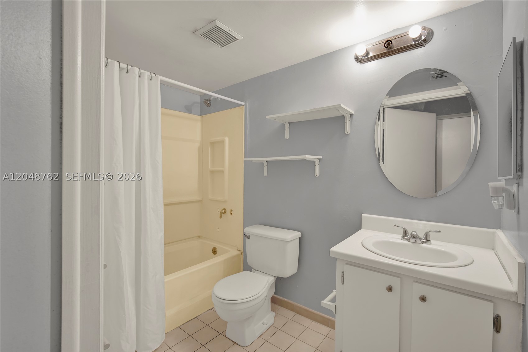 Hialeah photo 5