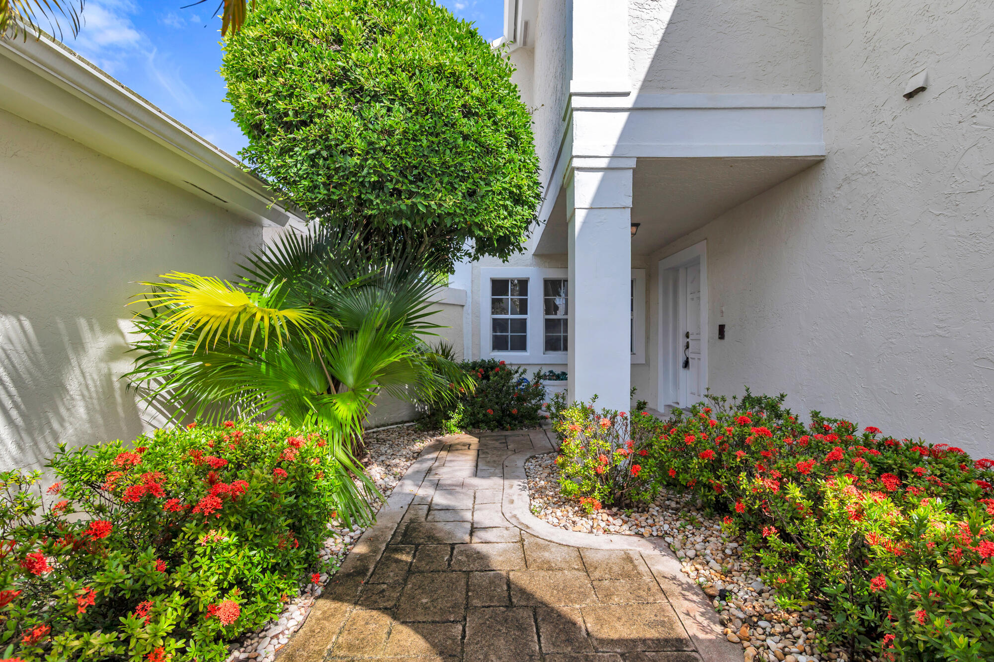 Palm Beach Gardens photo 3