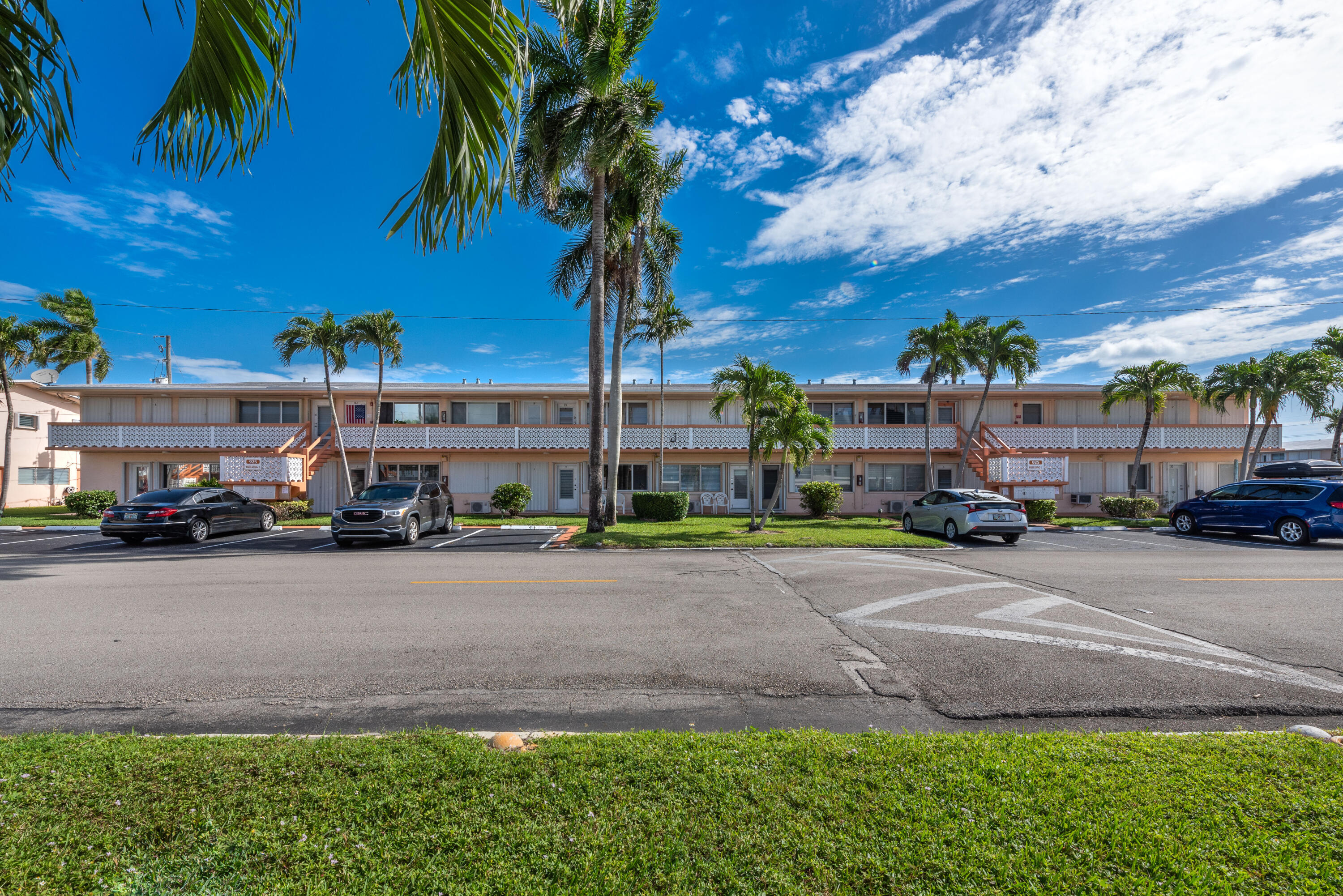 MLS listing photo 2