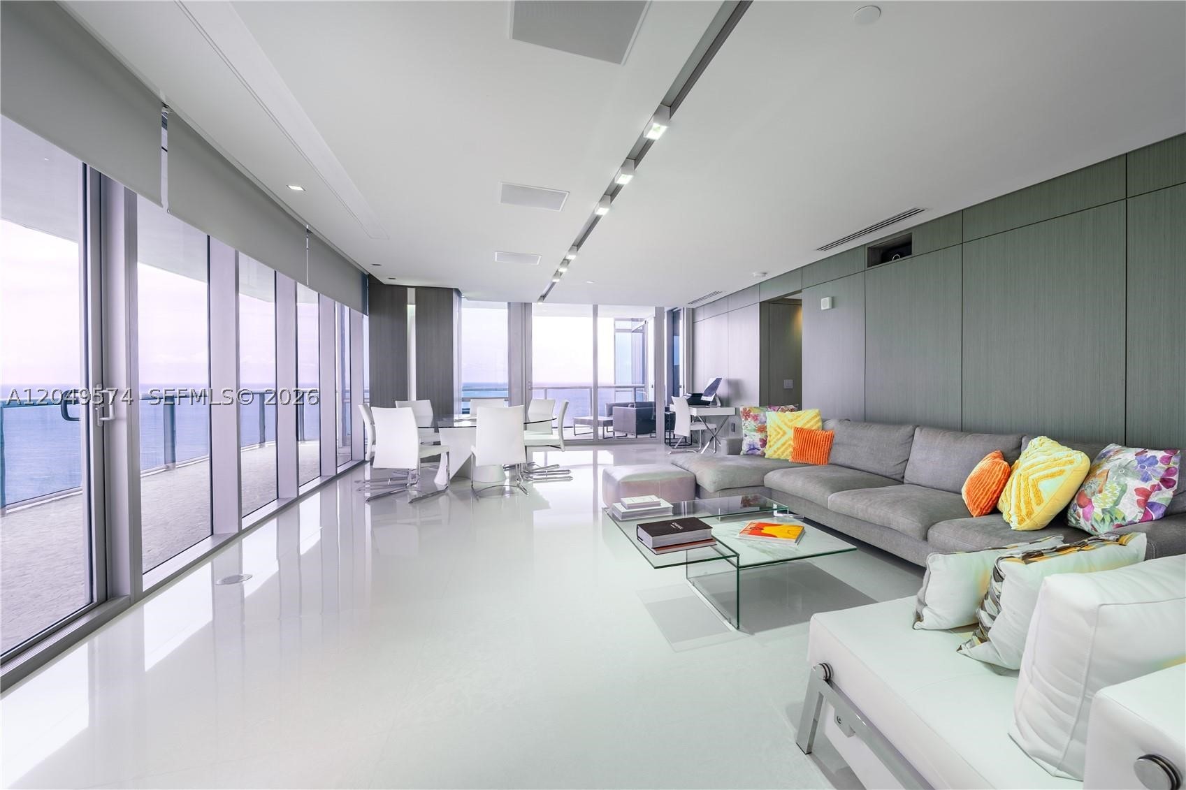 Sunny Isles Beach photo 2