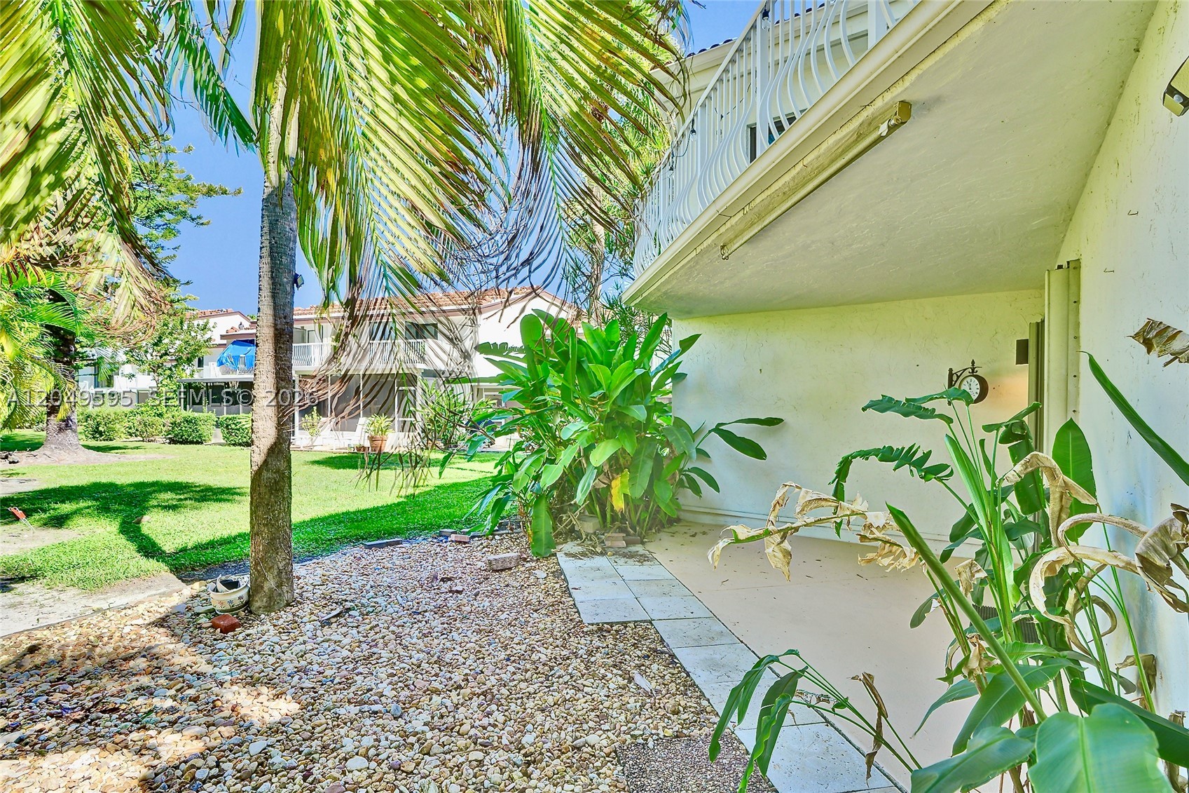 Aventura photo 5